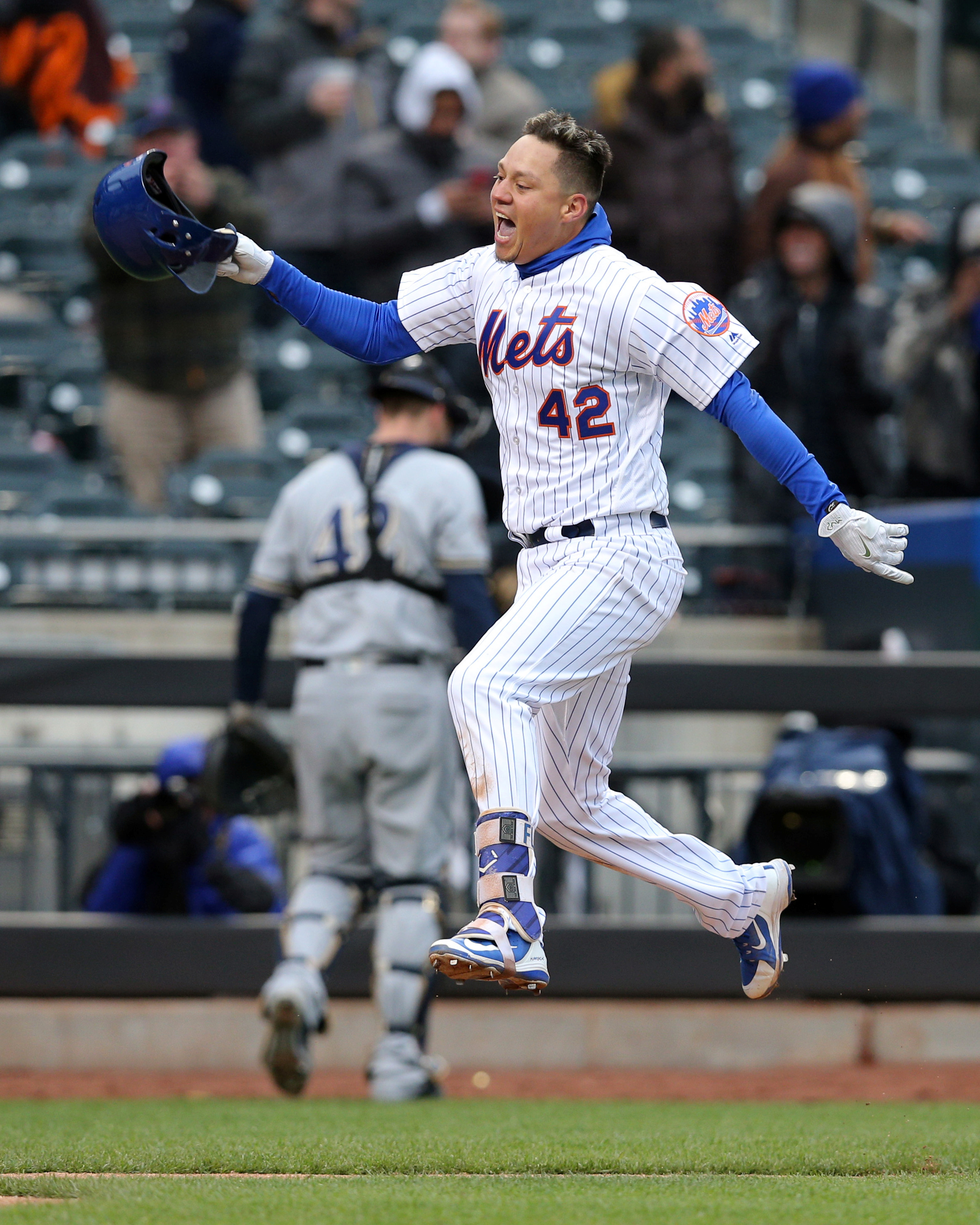 Tears of renown: Wilmer Flores offers rare proof that stars are just like  us, New York Mets