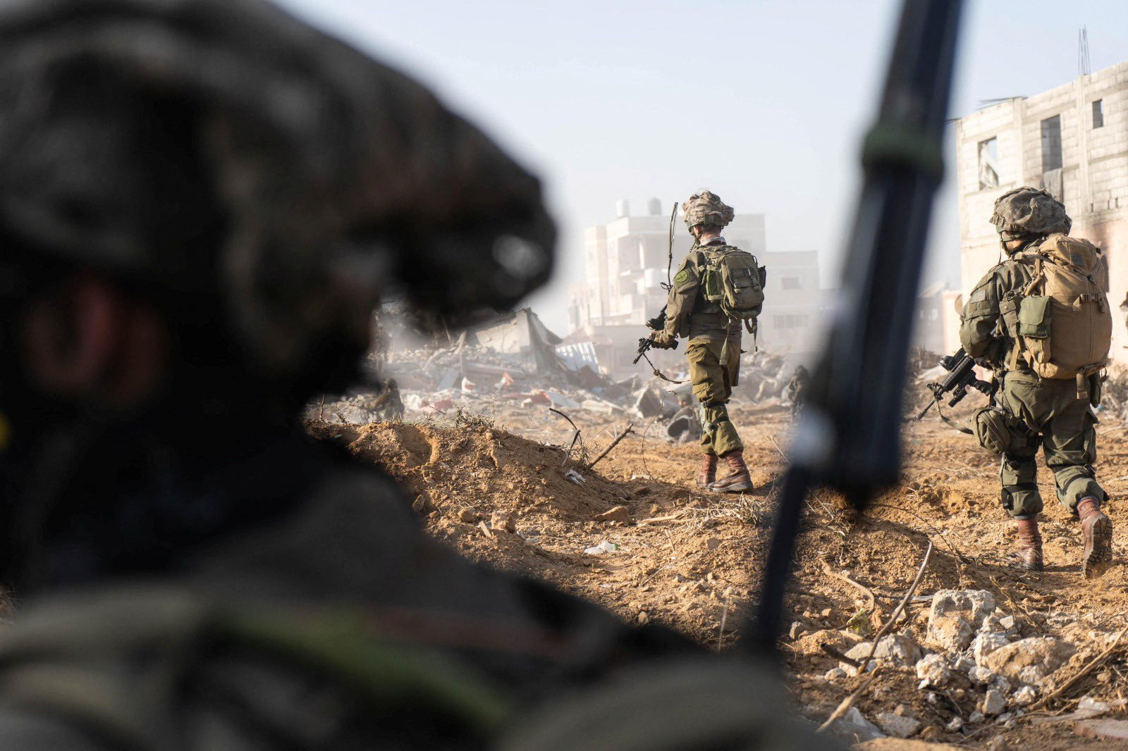 ハマス戦闘員の半分が死傷、戦闘は何カ月も続く＝イスラエル国防相 - ロイター (Reuters Japan)