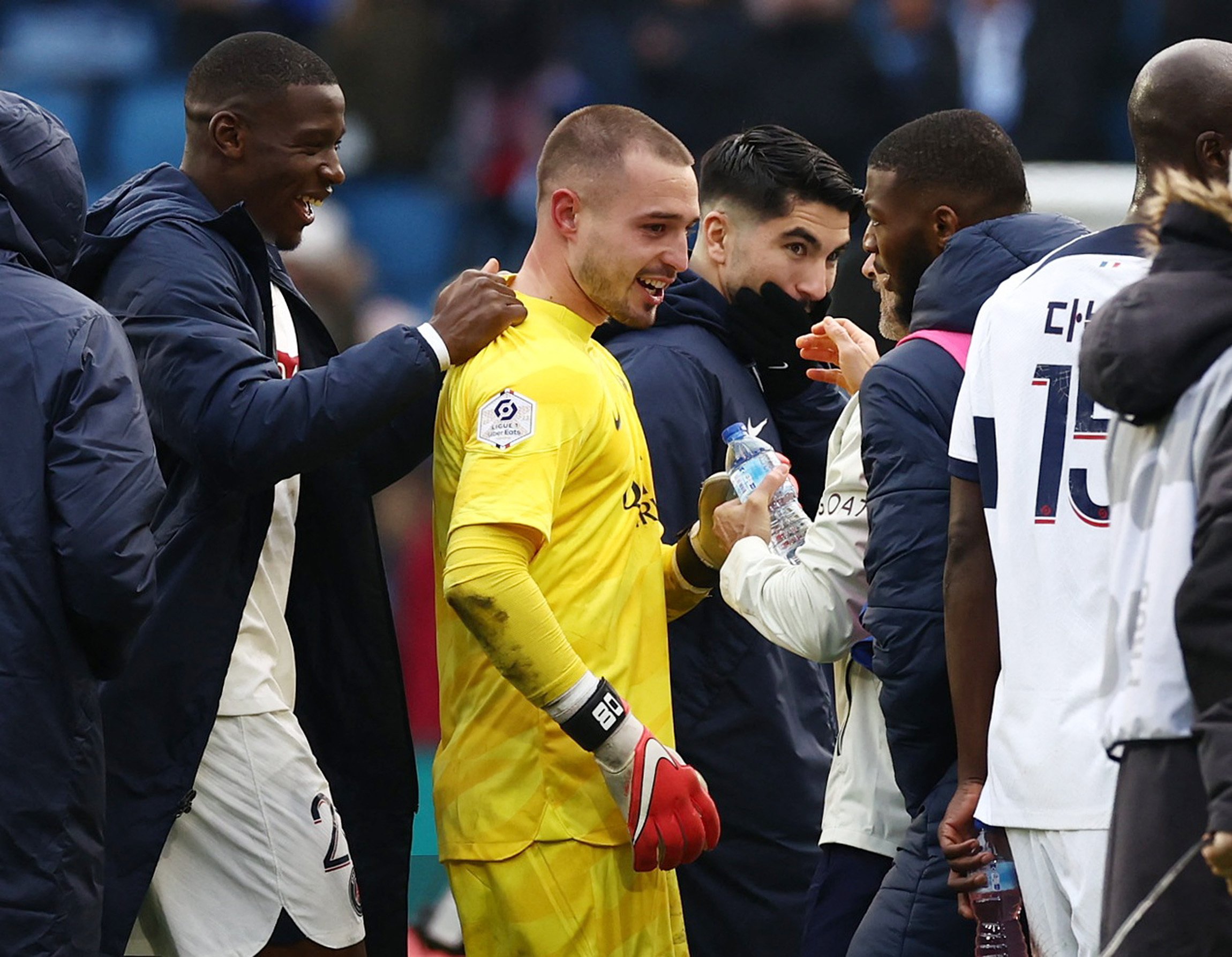 Ten-man PSG extend lead at top of table with win at Le Havre