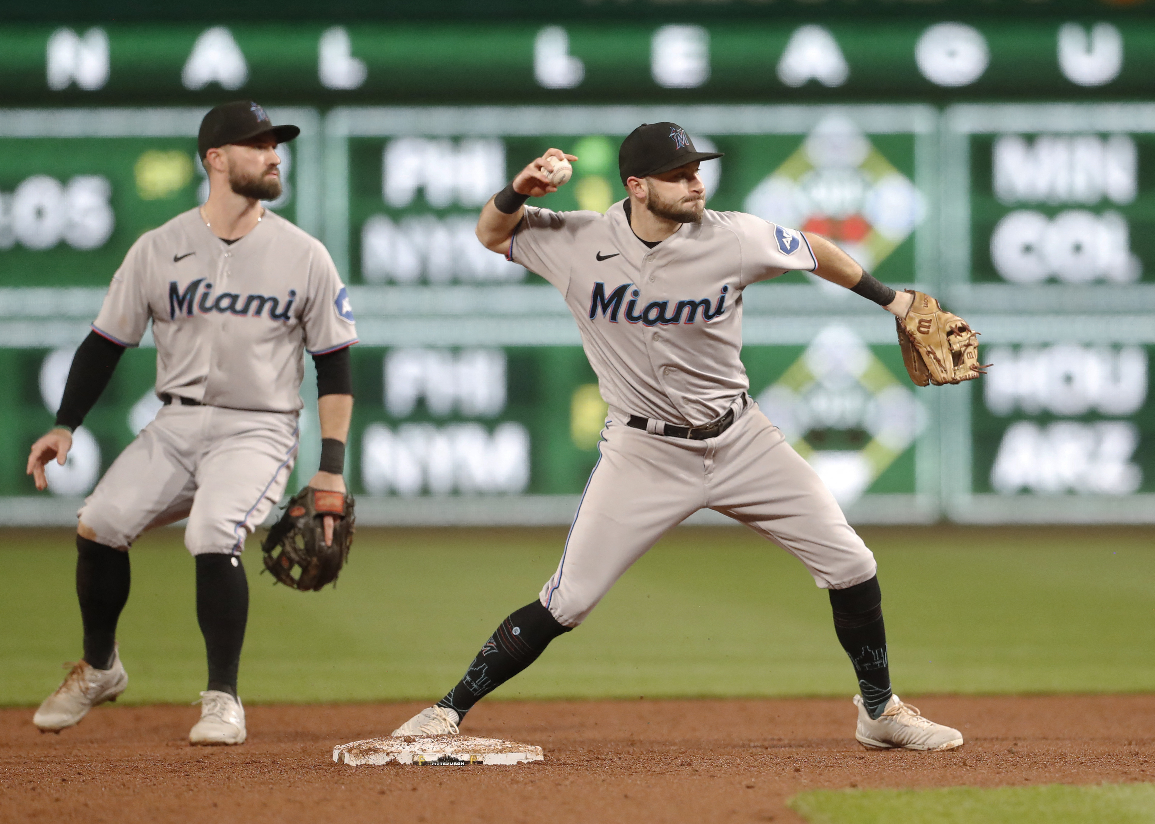 Marlins beat Pirates to clinch wild-card berth as final five playoff spots  all claimed