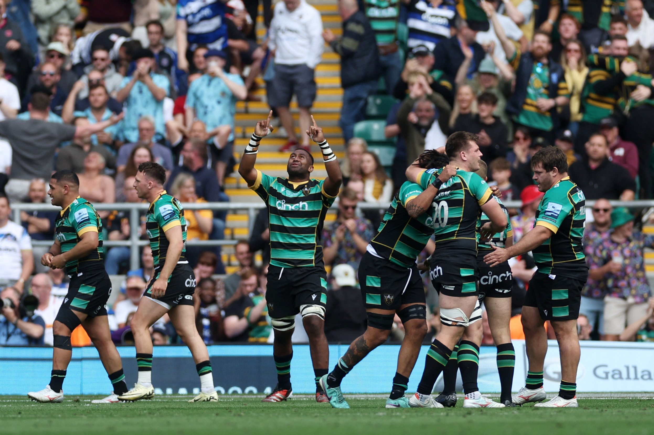 Northampton edge out 14man Bath in thriller to win title Reuters