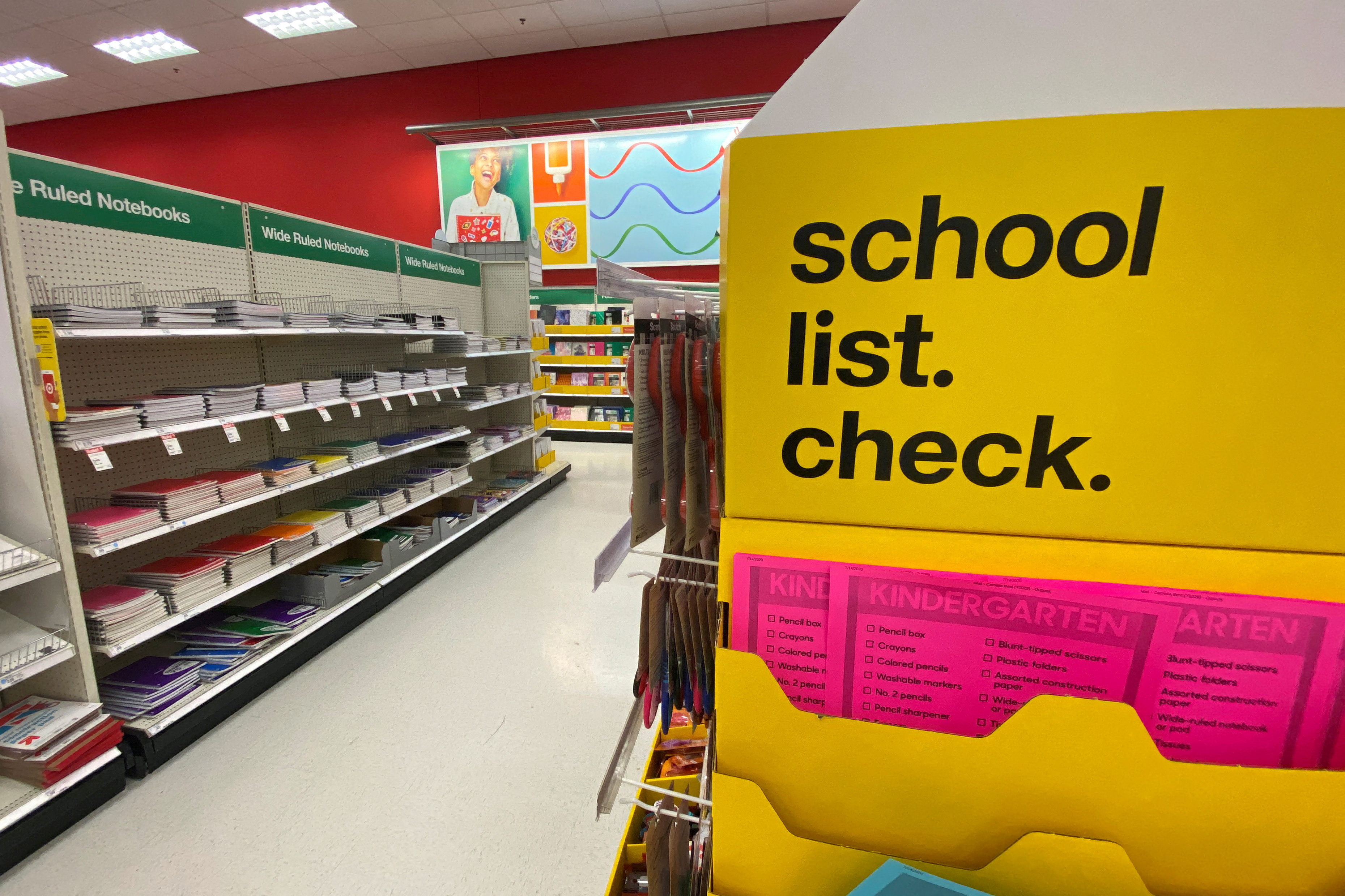 Back-to-school US spending set to hit record high in 2023