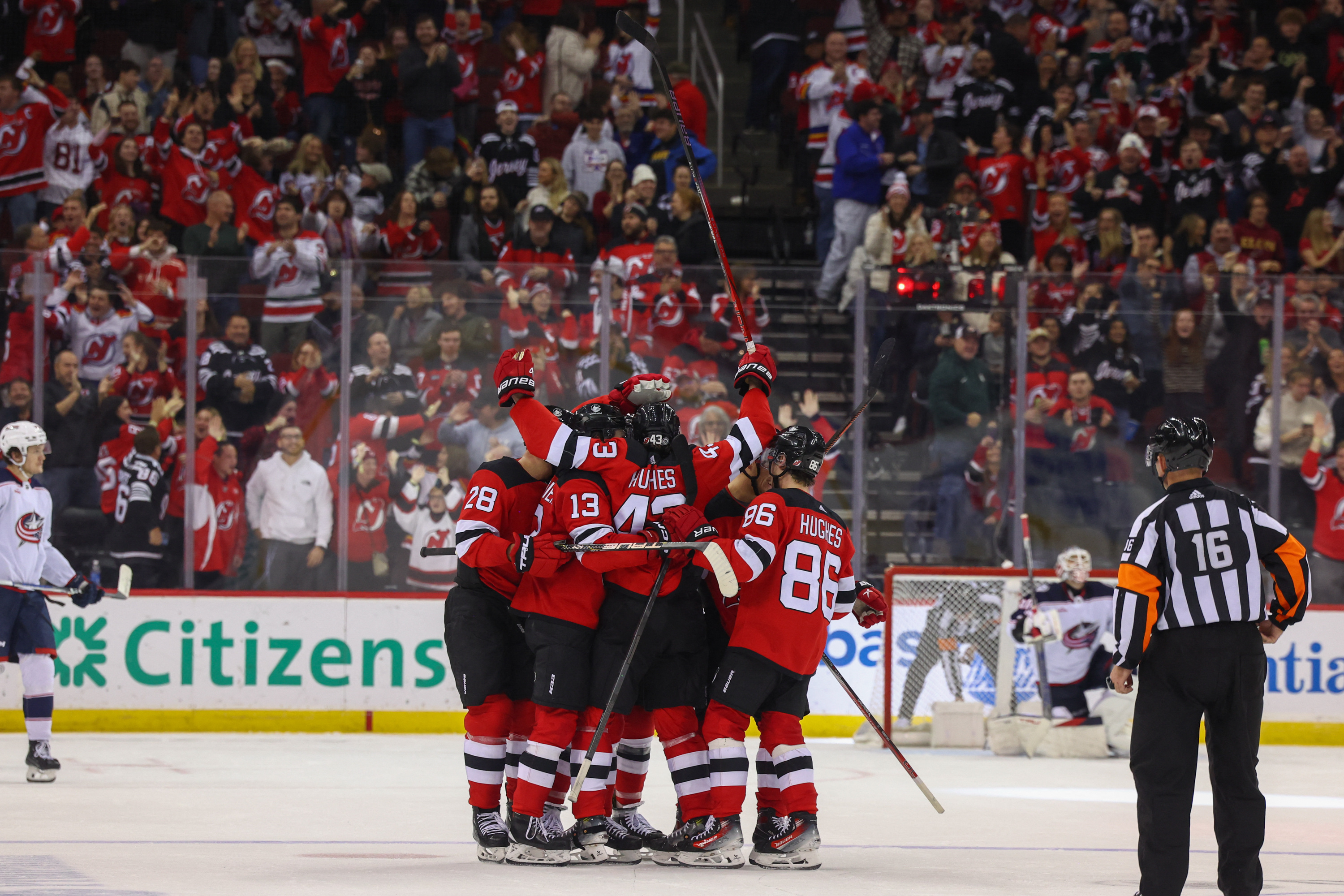 Devils want to be more than comeback kings, battle Senators | Reuters