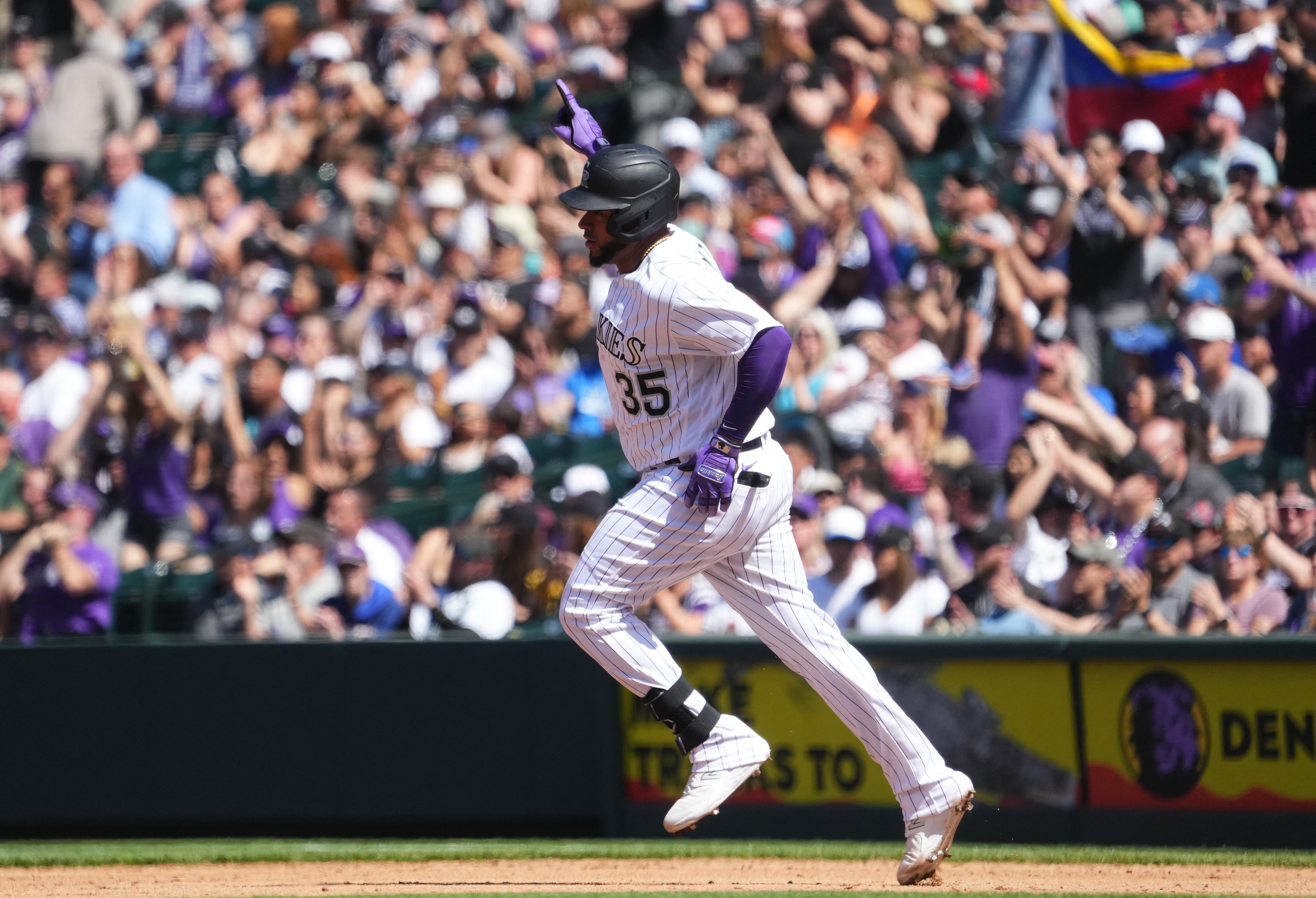 Diaz, Profar homer, Rockies beat Nationals 7-6