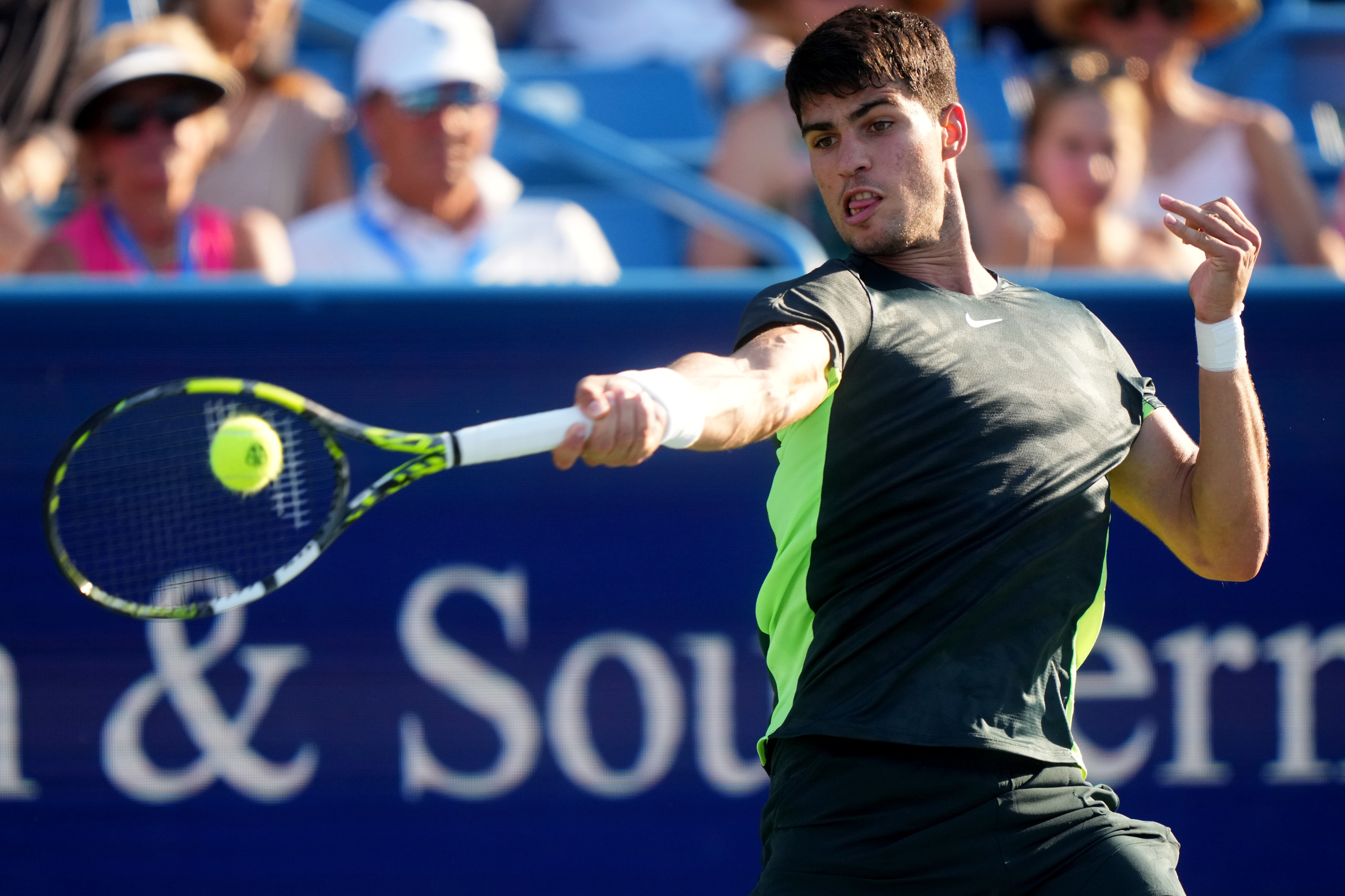 Jornal de Angola - Notícias - Ténis: Djokovic vence Alcaraz em Cincinnati