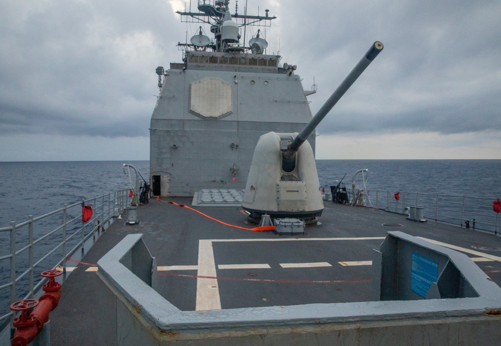 Handout image of Ticonderoga-class guided-missile cruiser USS Antietam (CG 54)