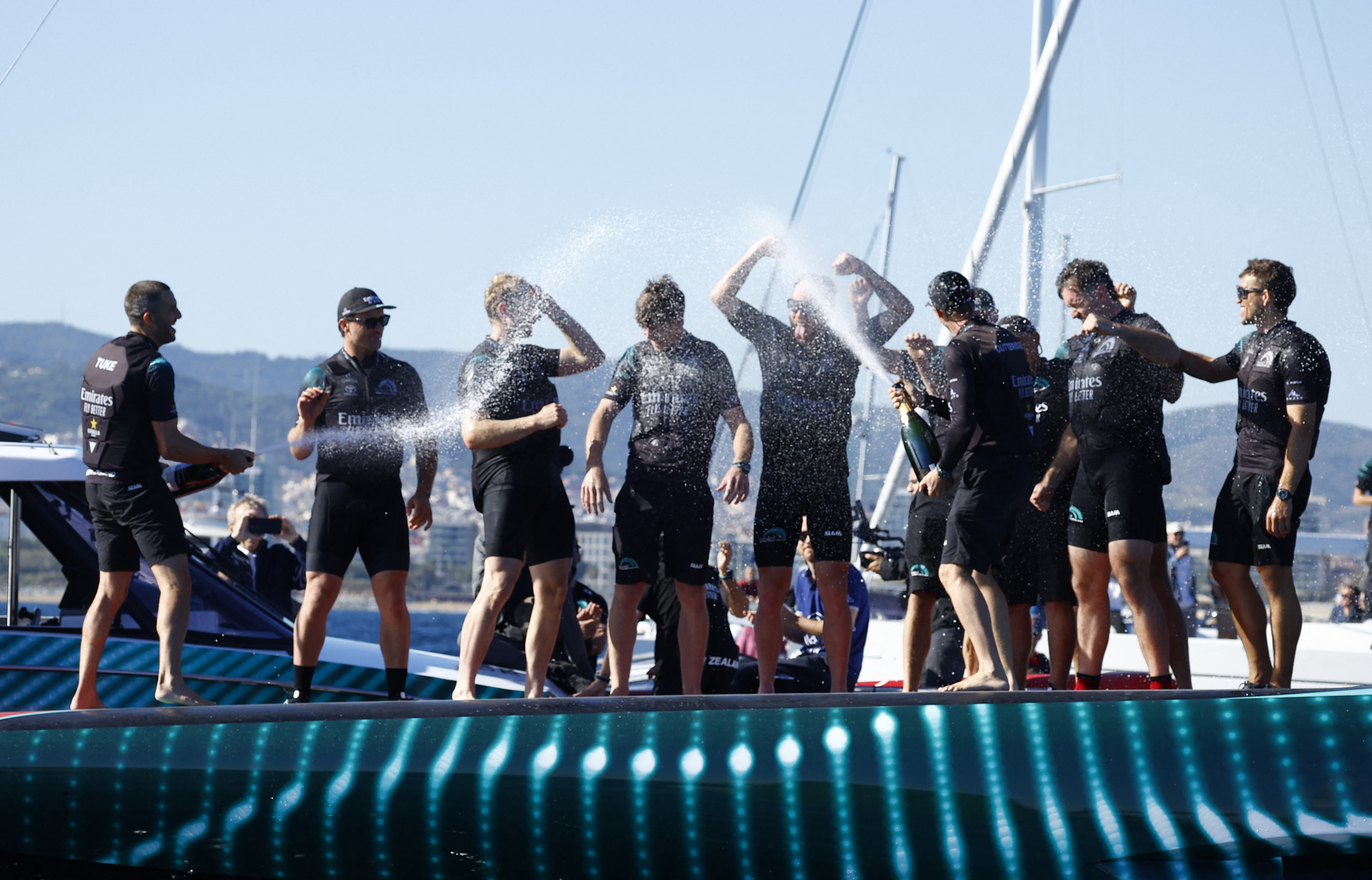 New Zealand retain America's Cup with 72 win over Britain Reuters