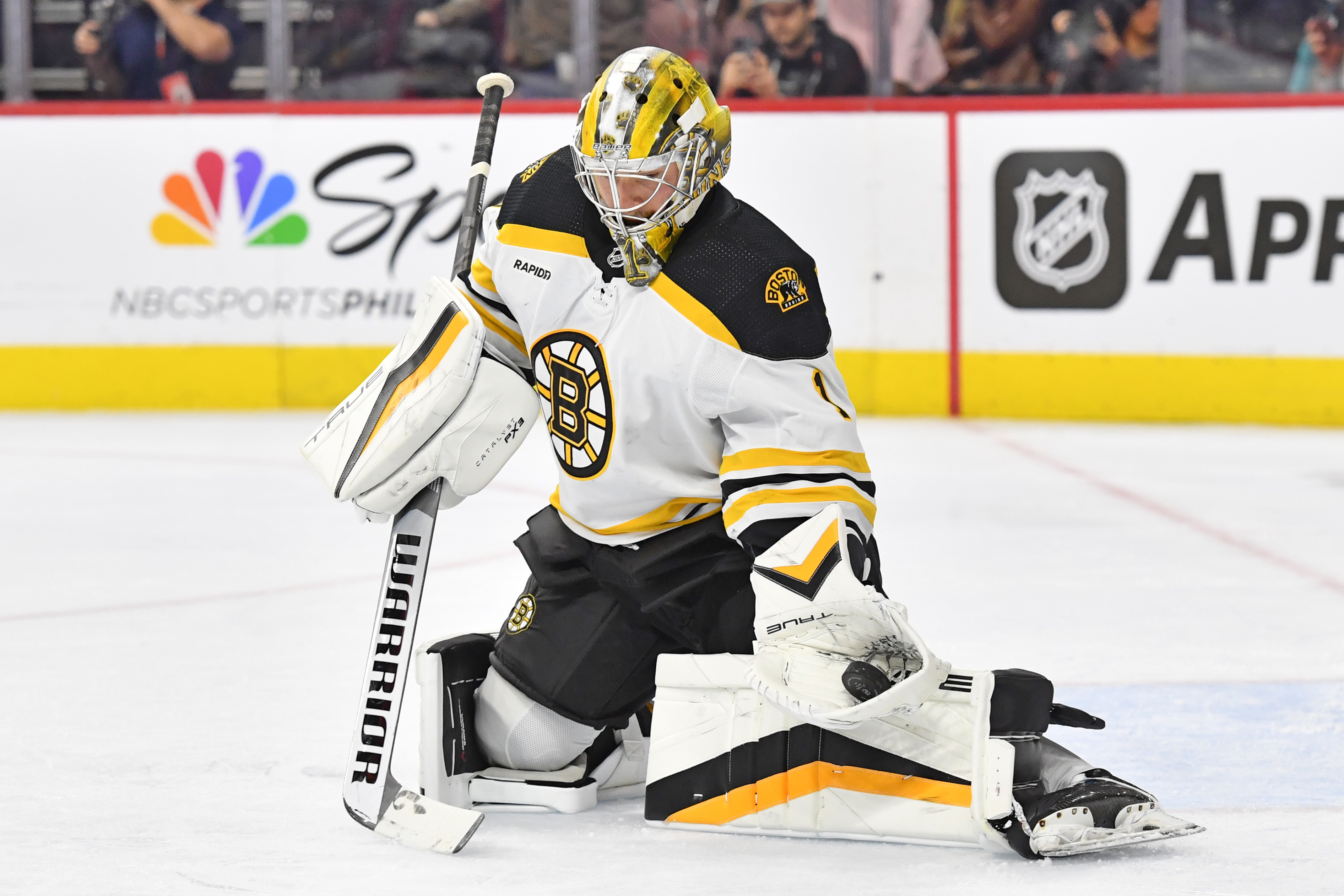 Bruins set new NHL record after beating Flyers for 63rd win of