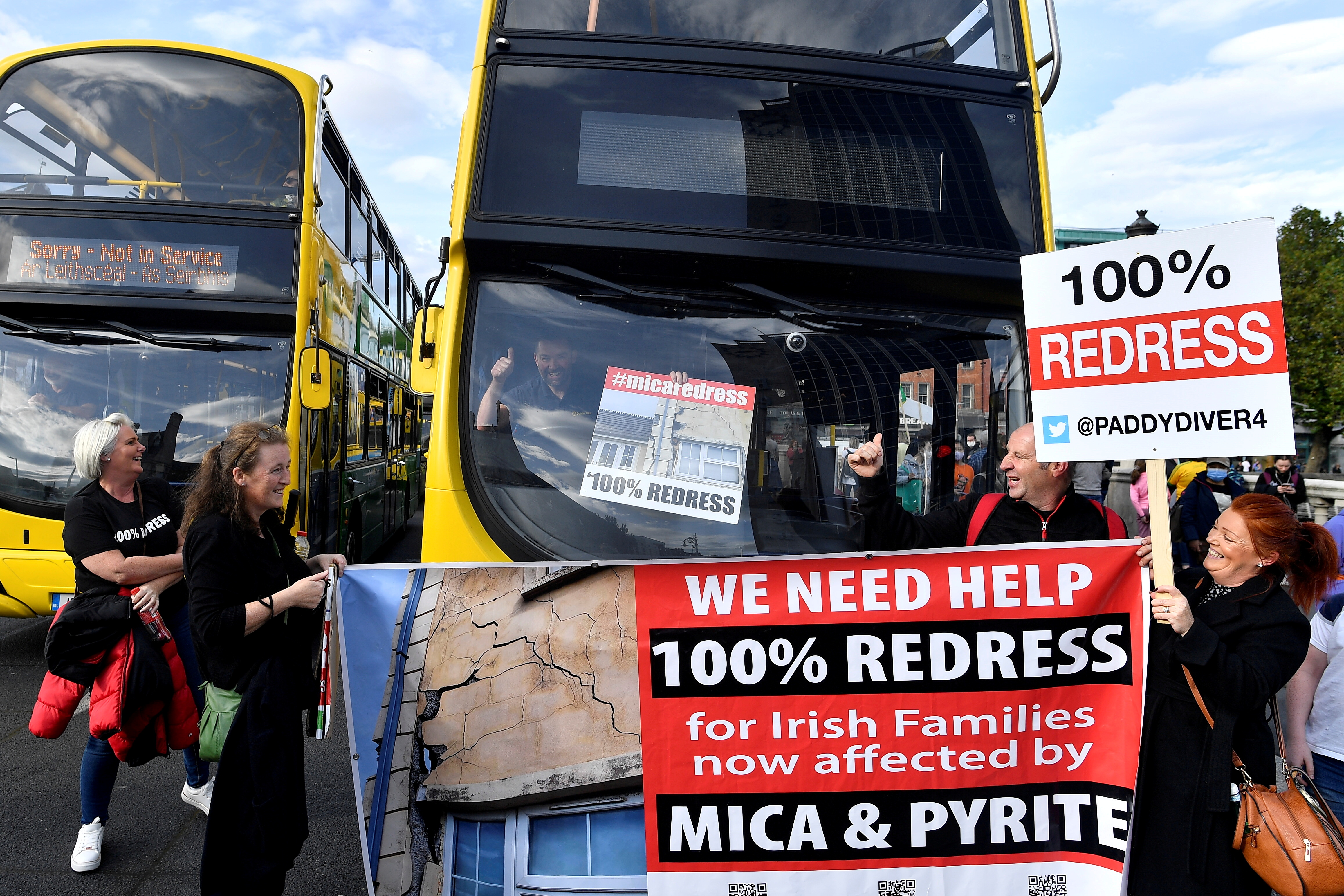 Protesters demand redress for the usage of porous mica blocks in housing, in Dublin, Ireland, October 8, 2021. REUTERS/Clodagh Kilcoyne/File Photo