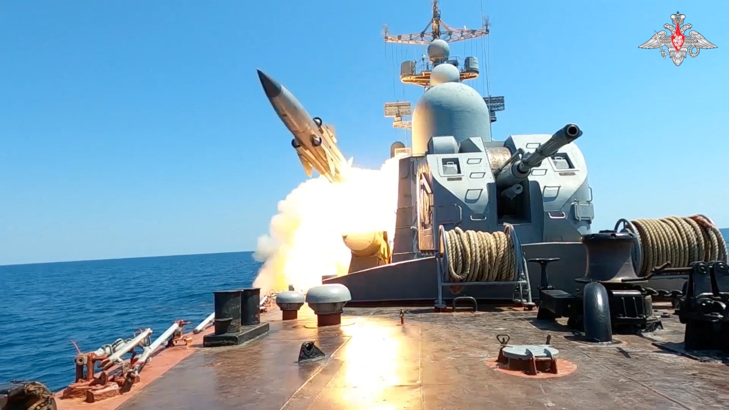 Russian navy rehearses firing rockets in Black Sea