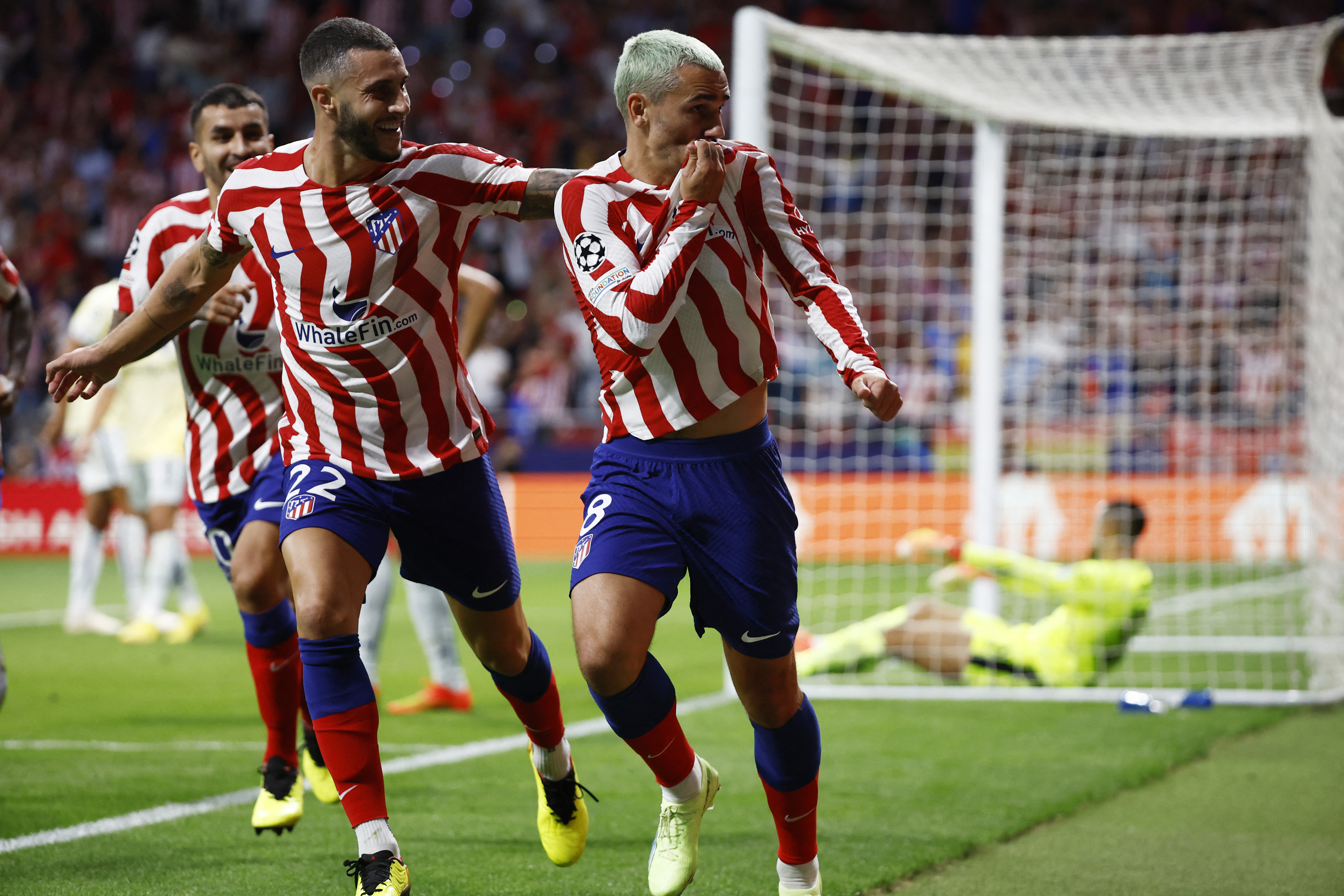 Last Gasp Griezmann Goal Gives Atletico Win Over 10 Man Porto Reuters