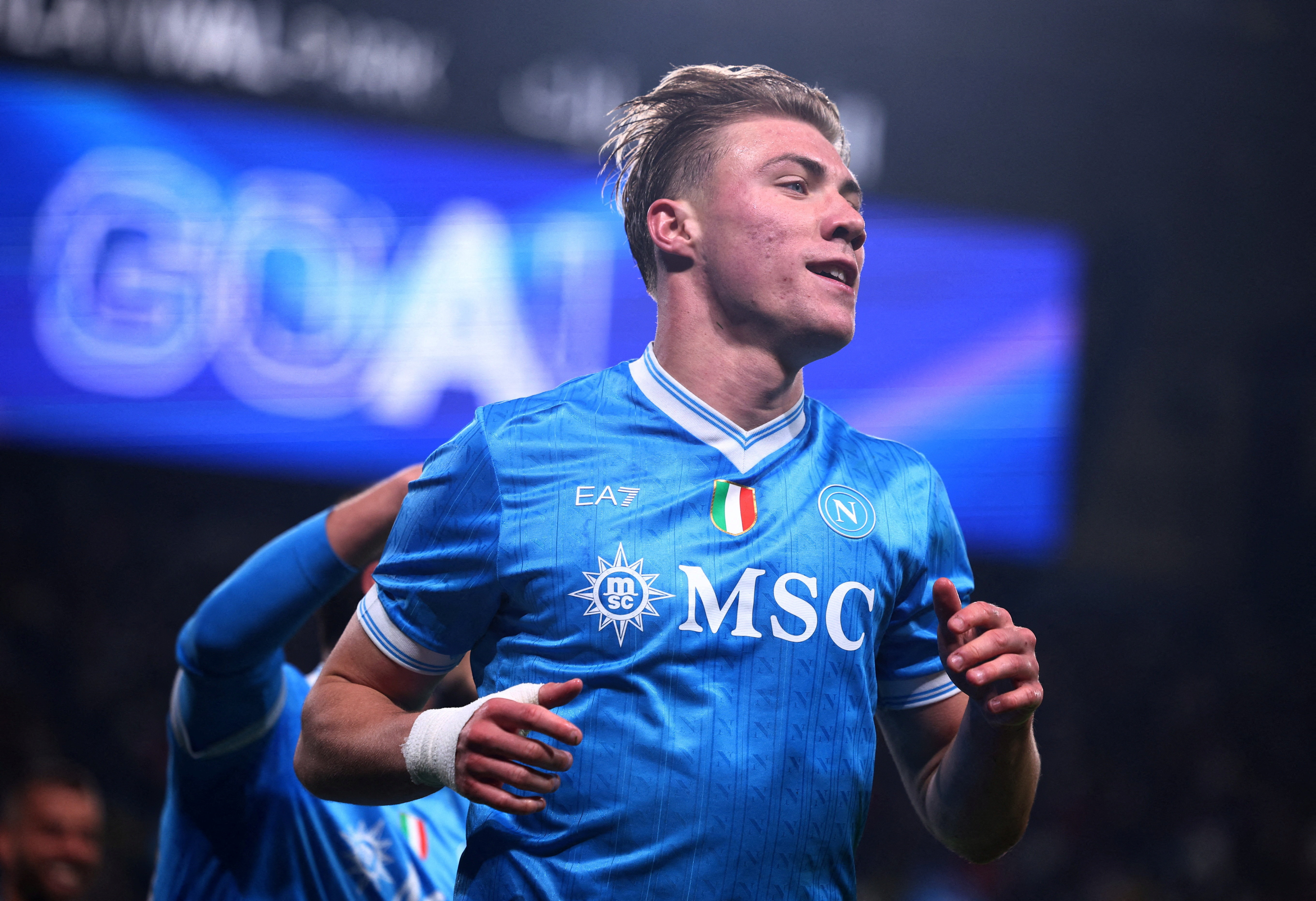 サッカー＝ナポリ、ミラン下しイタリア・スーパー杯決勝へ | ロイター