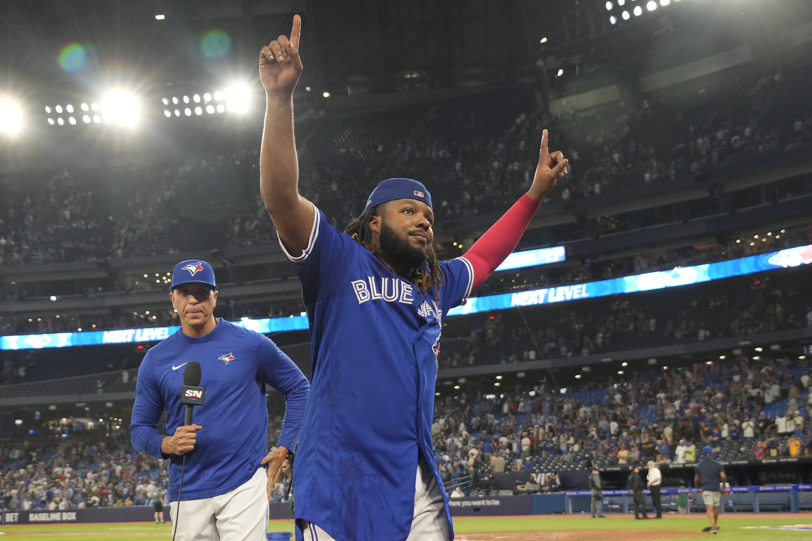 Guerrero Jr. and Jansen each hit 2-run HRs as the Blue Jays beat the  Athletics 7-3 - The San Diego Union-Tribune