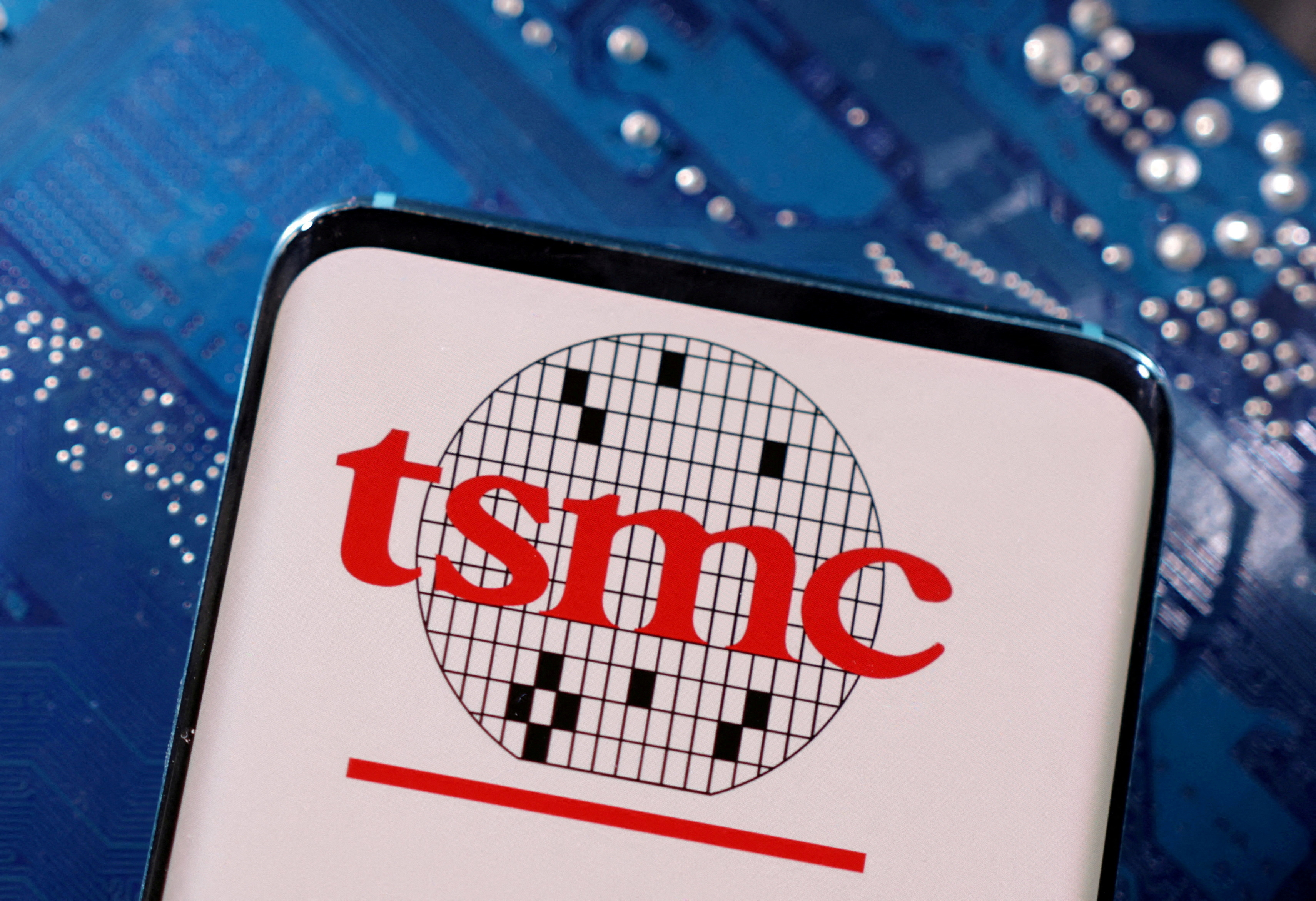 Intel to sell 10% stake in IMS Nanofabrication to TSMC | Reuters