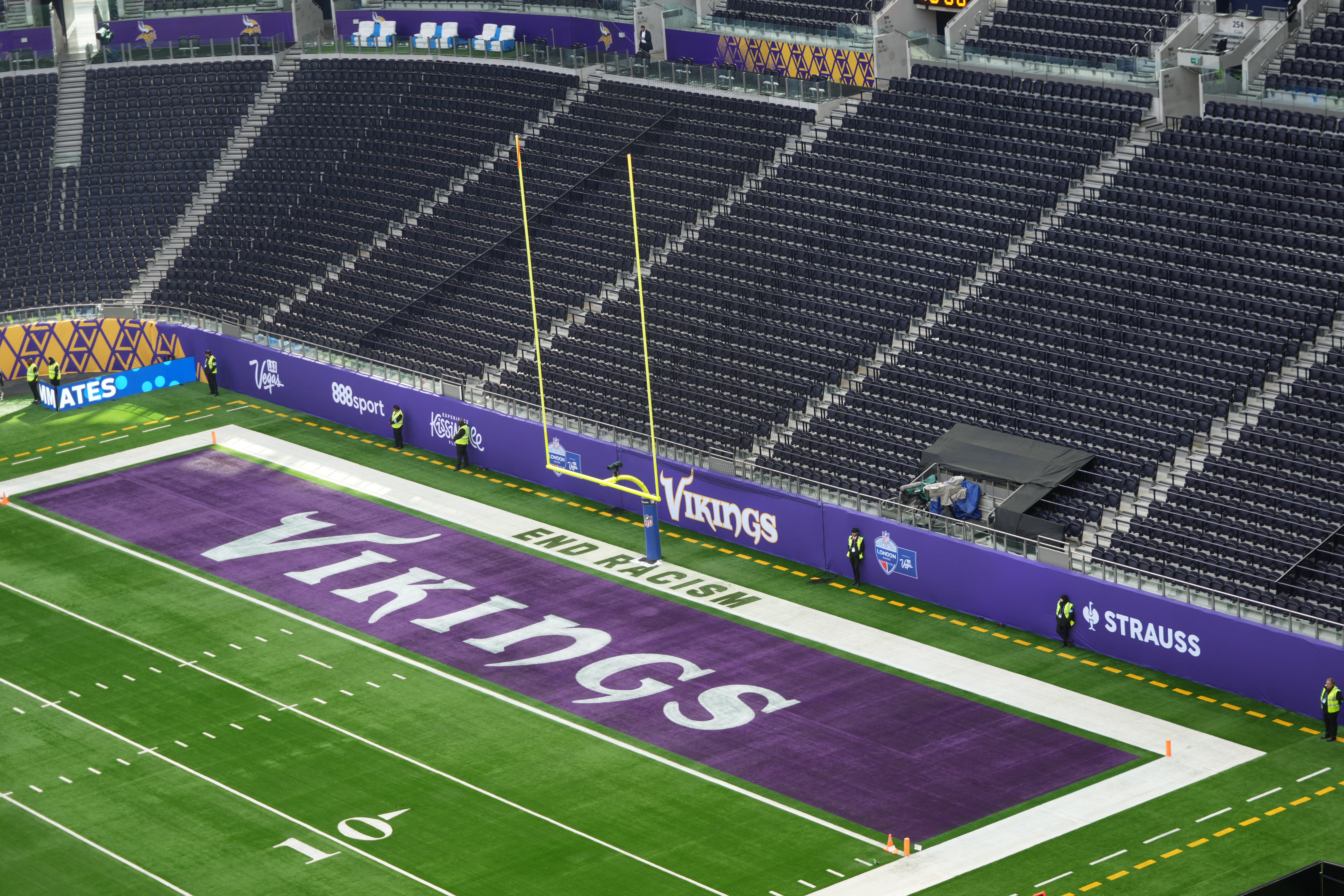 vikings【絶版 無欠損】リヤドロ 会員限定 「そよ風のダンス」 Vikings, Lions to settle No. 1 seed in 'fairytale' showdown | Reuters