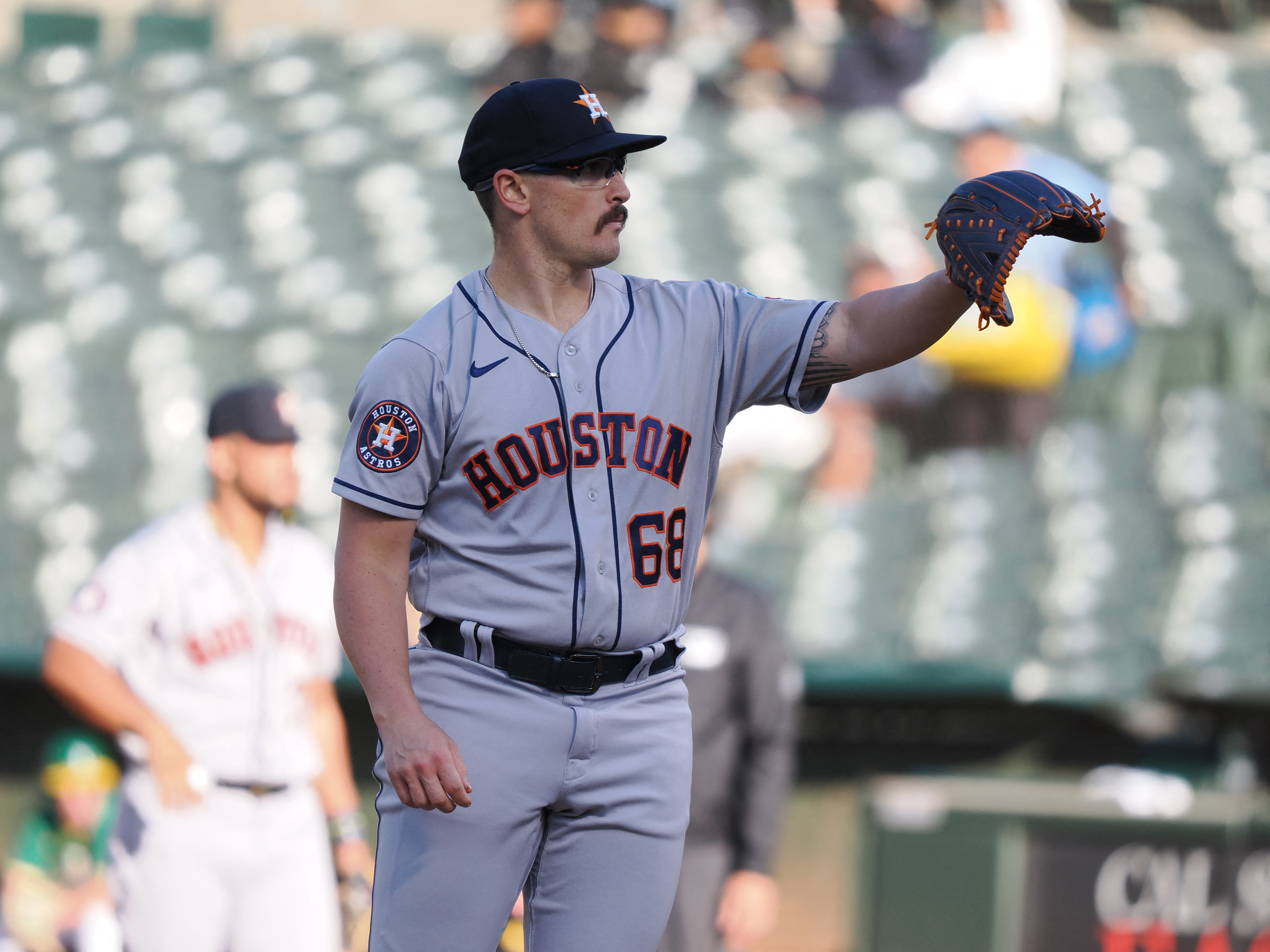 J.P. France wins pitchers' duel as Astros edge A's