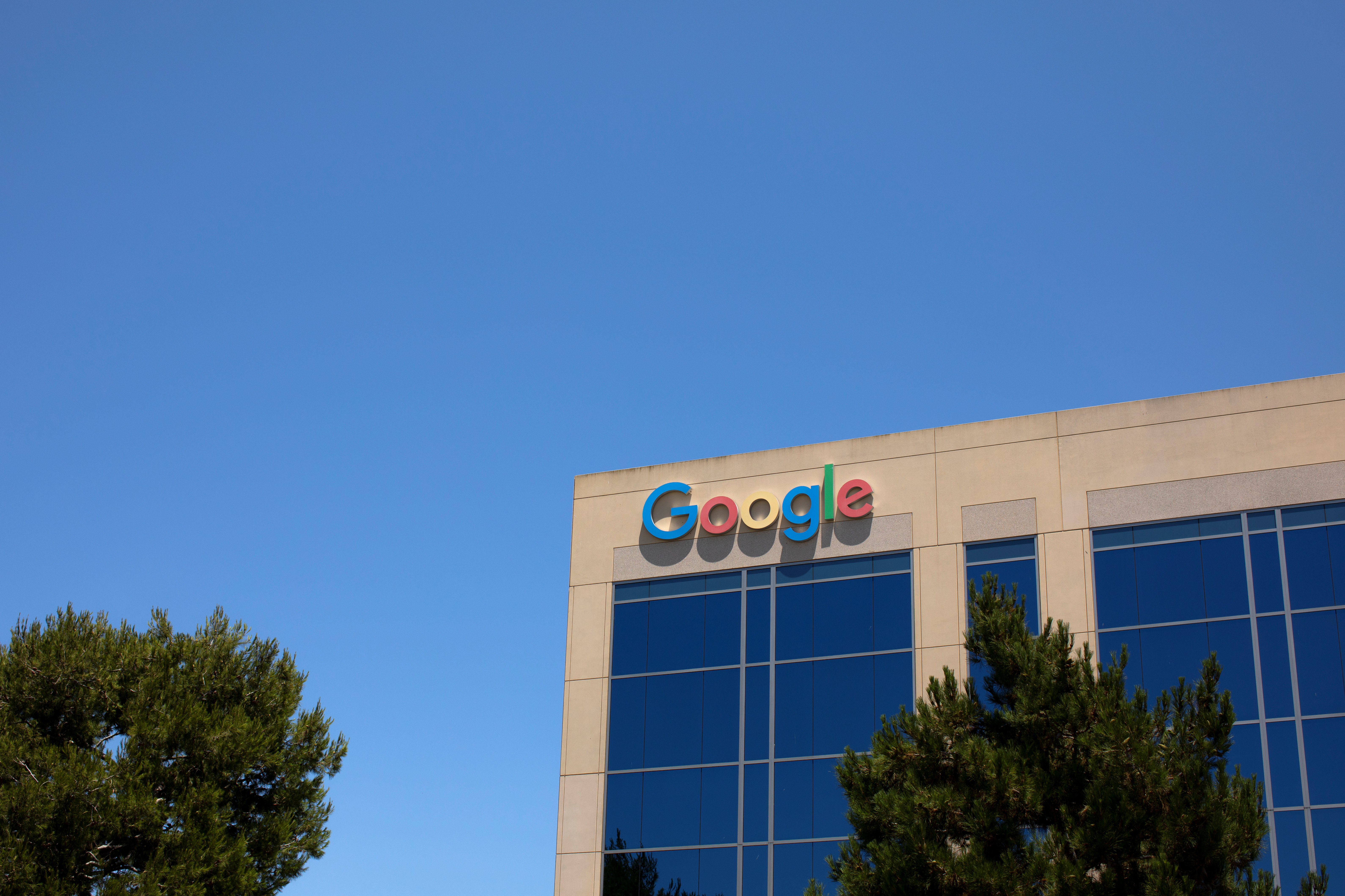 Google extends work-from-home order to summer 2021