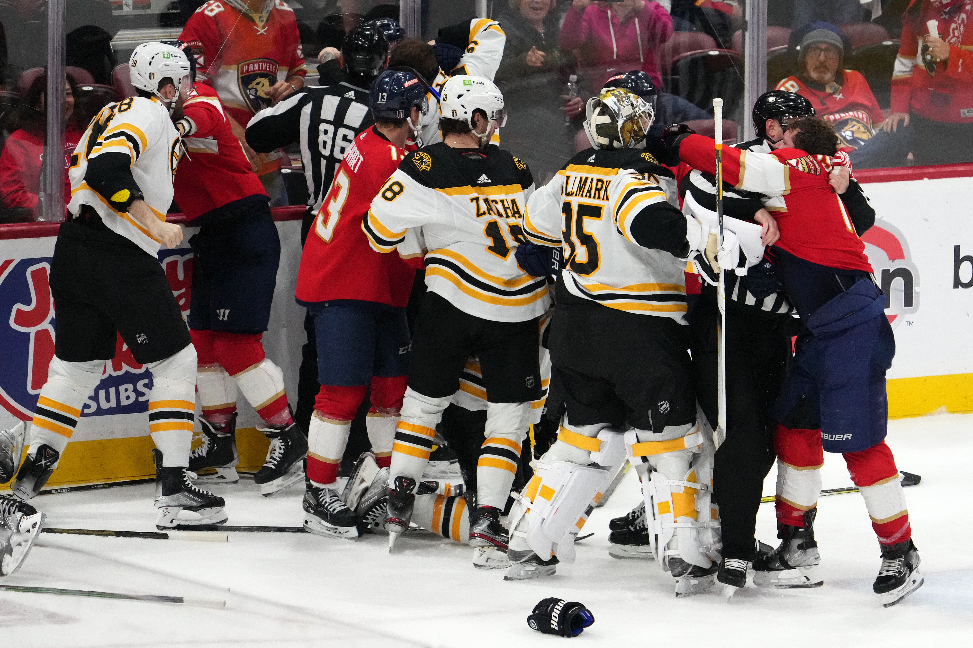 Panthers fall to Bruins in Game 4; Boston takes commanding 3-1 series lead