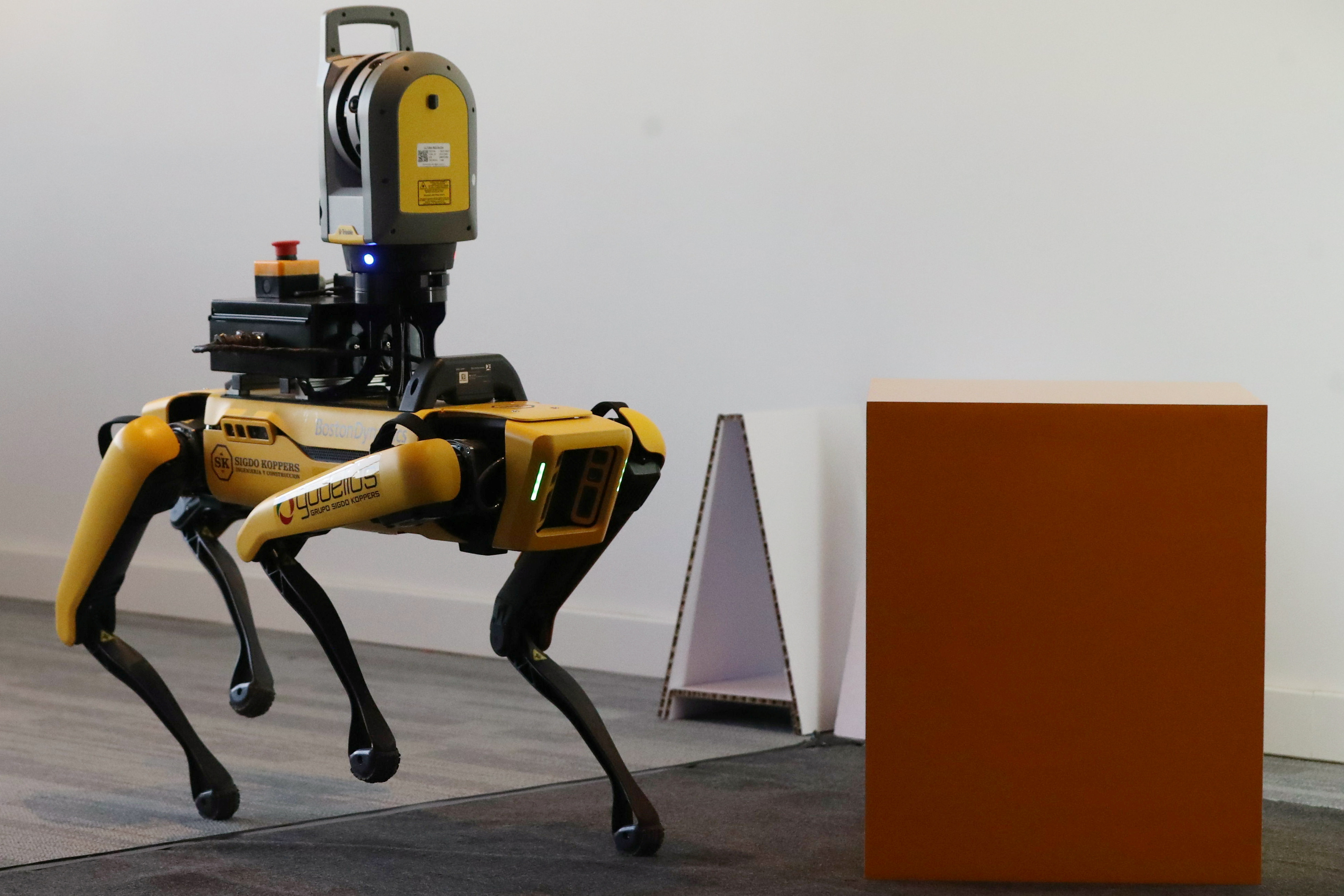 A Boston Dynamics' four-legged robot Spot is shown as a prototype which is using an experimental 5G network to work in several industrial environments such as forest, agricultural, mining and construction places, according to the organisers, in Santiago, Chile June 3, 2021. REUTERS/Ivan Alvarado