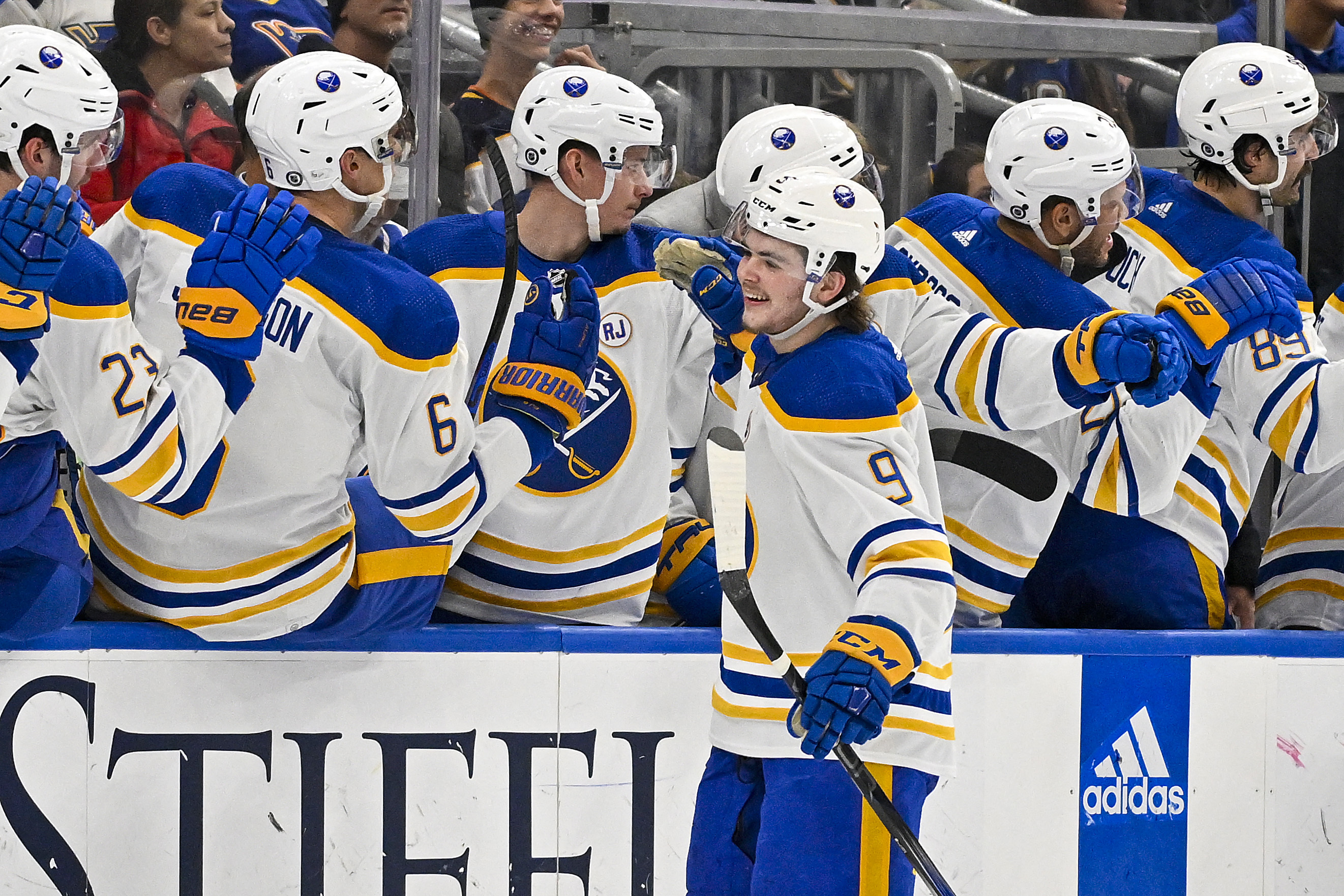 Efficient Blues make them count in win vs. Sabres Reuters