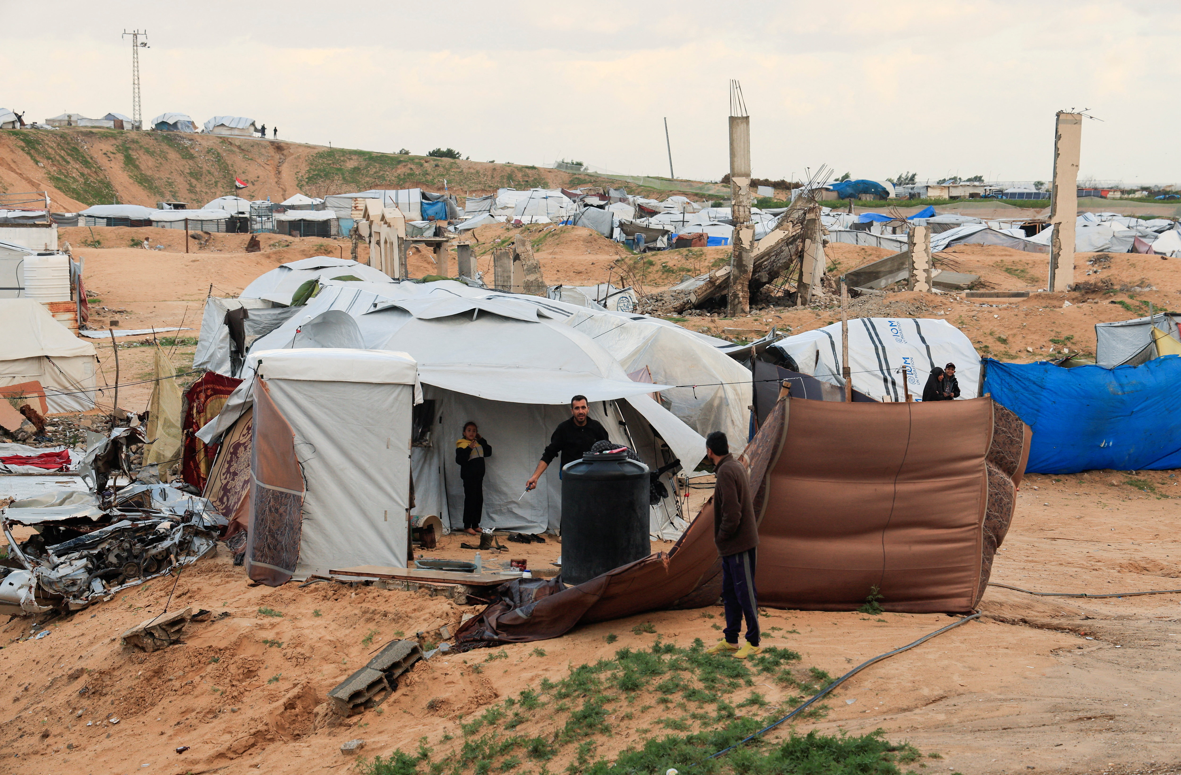 Israeli forces kill three Palestinians in Gaza, local authorities say |  Reuters