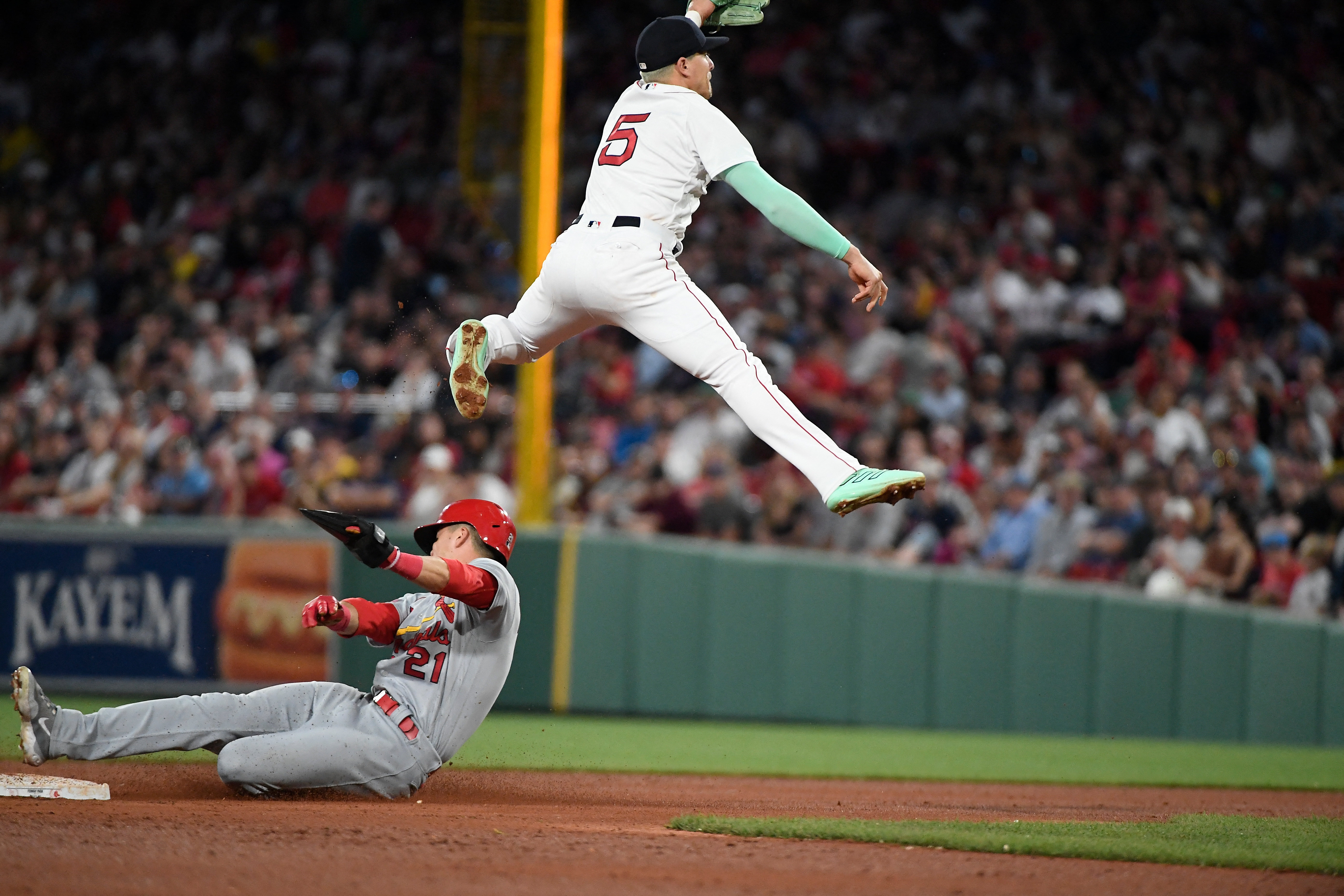 Jansen blows lead, Cardinals beat Red Sox 4-3