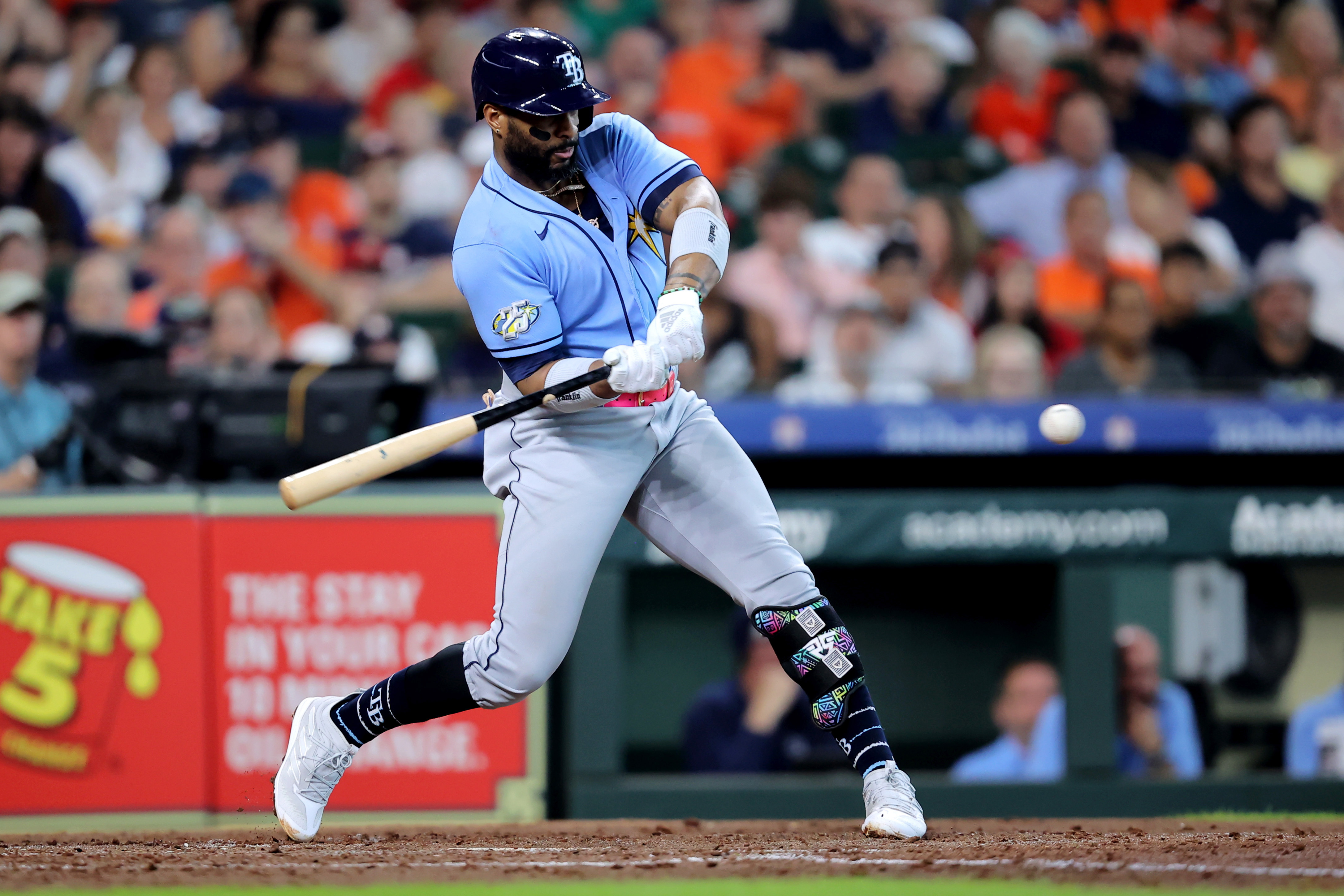 Rays bash Astros to pick up series win