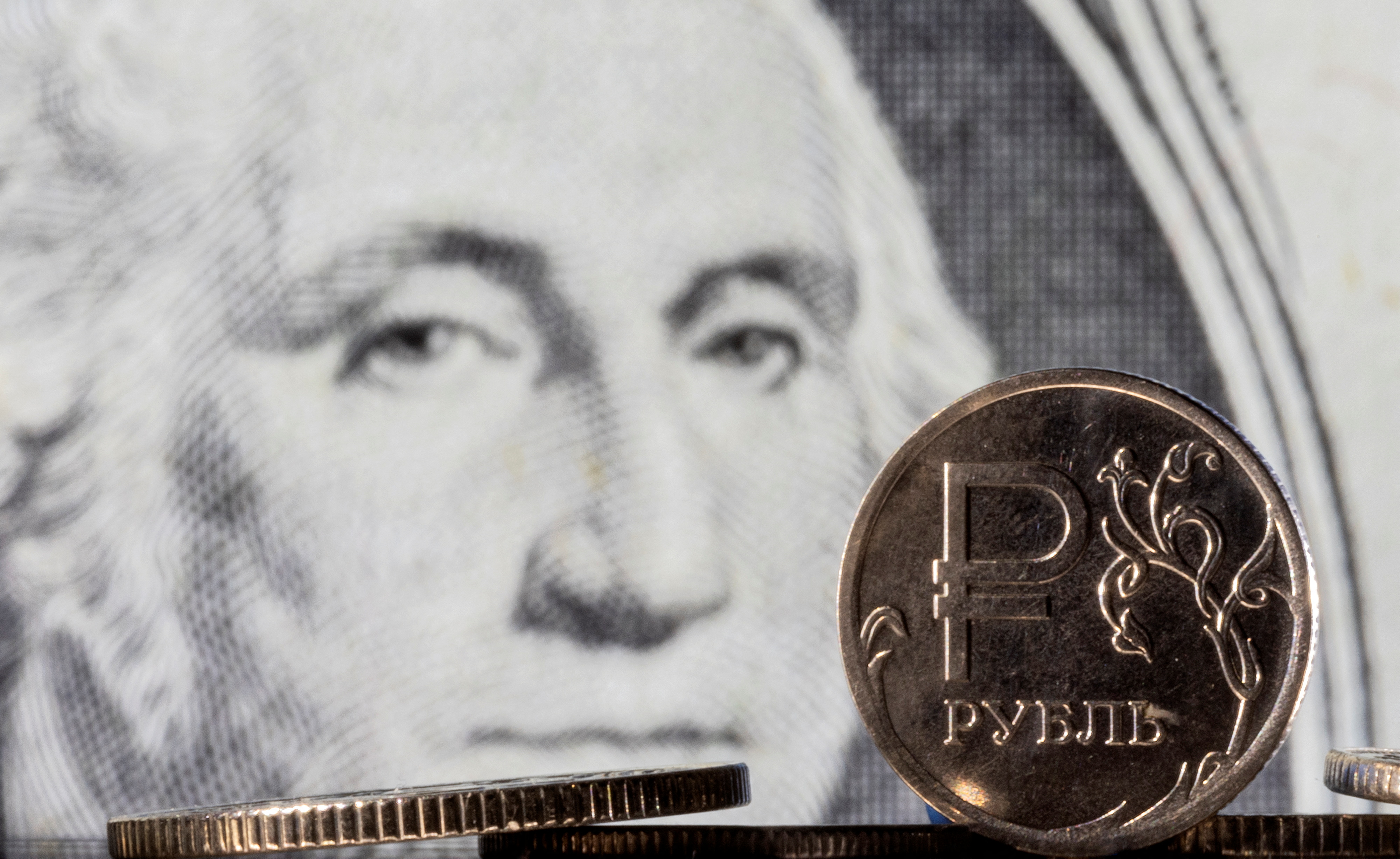 Dollar to ruble investing in silver bitcoin mit lastschrift kaufen