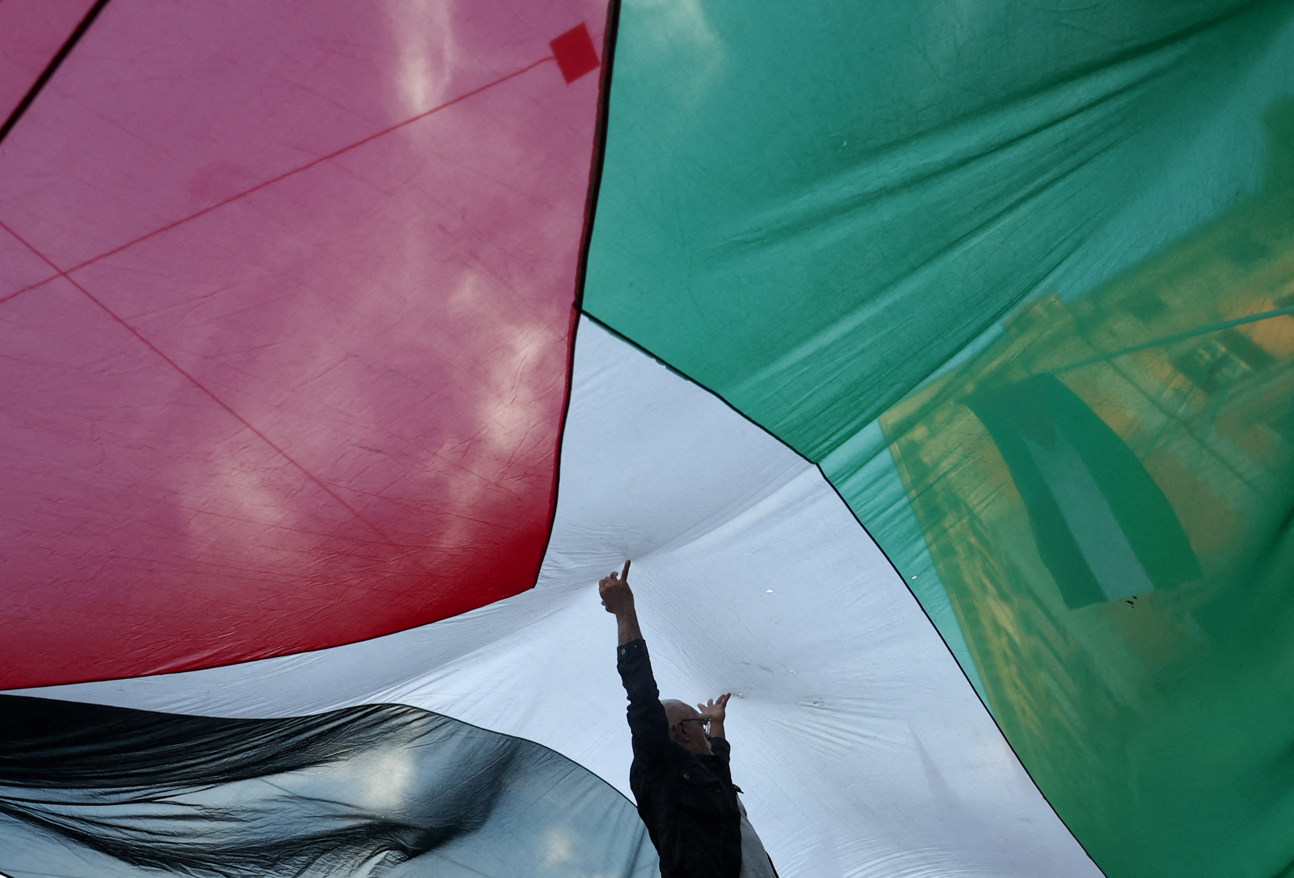 Demonstration to express support for Palestinians in Rome