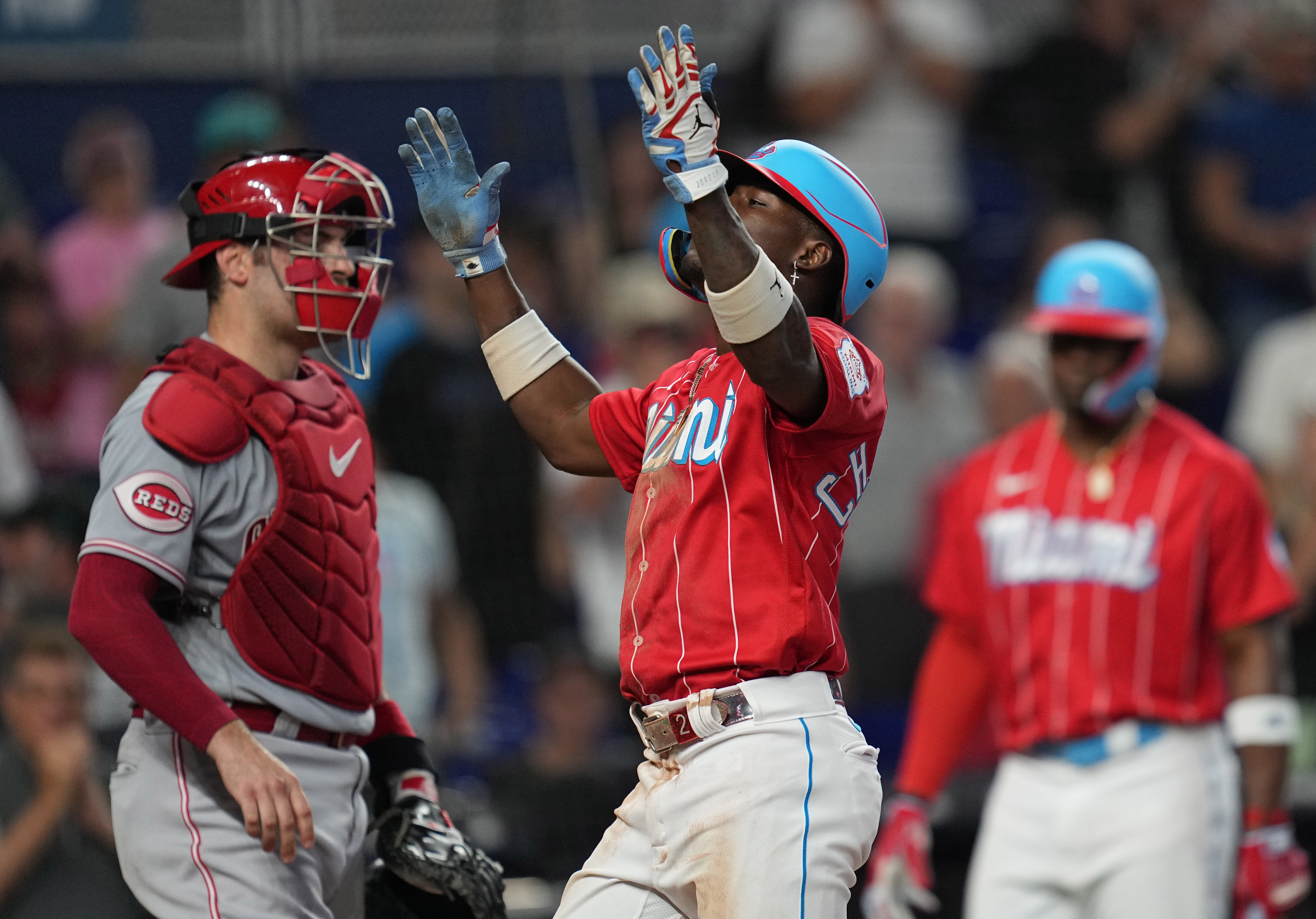 Jake Fraley continues power show as Reds top Marlins