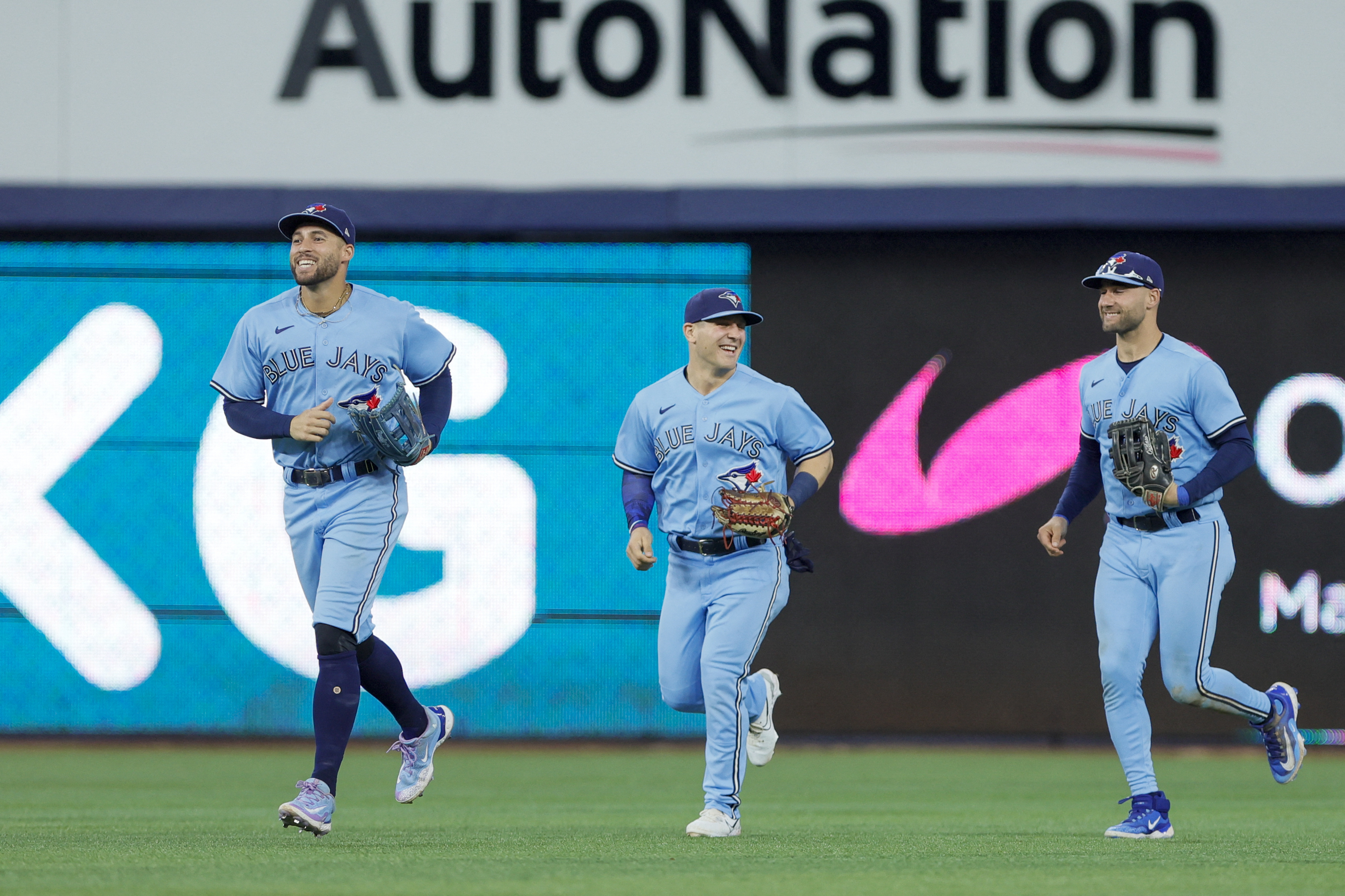 Blue Jays rough up Sandy Alcantara in 6-3 win over Marlins