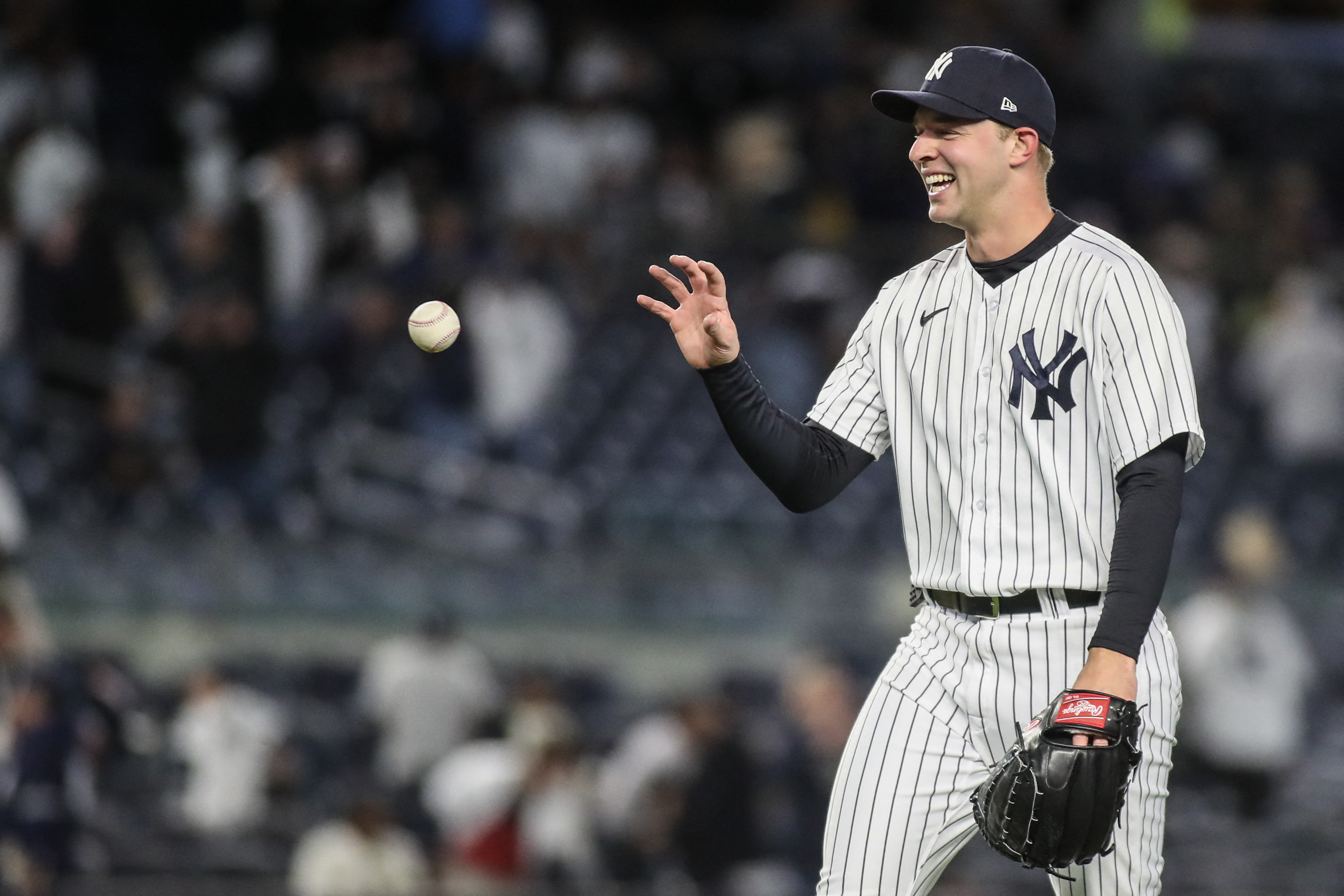 Willie Calhoun helps Yankees top Guardians, end four-game skid