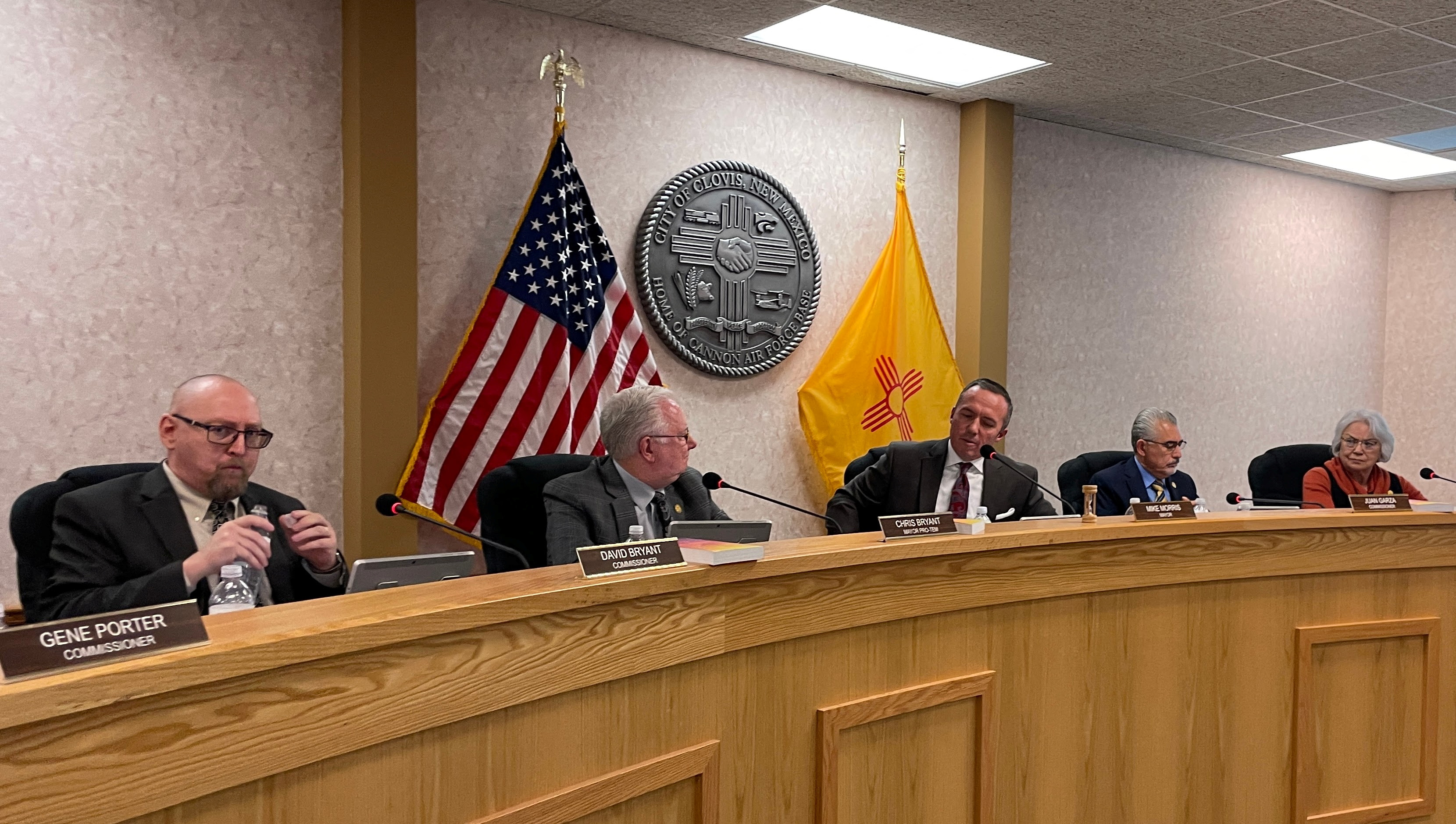 Clovis Mayor Mike Morris presides over a city commission meeting in Clovis