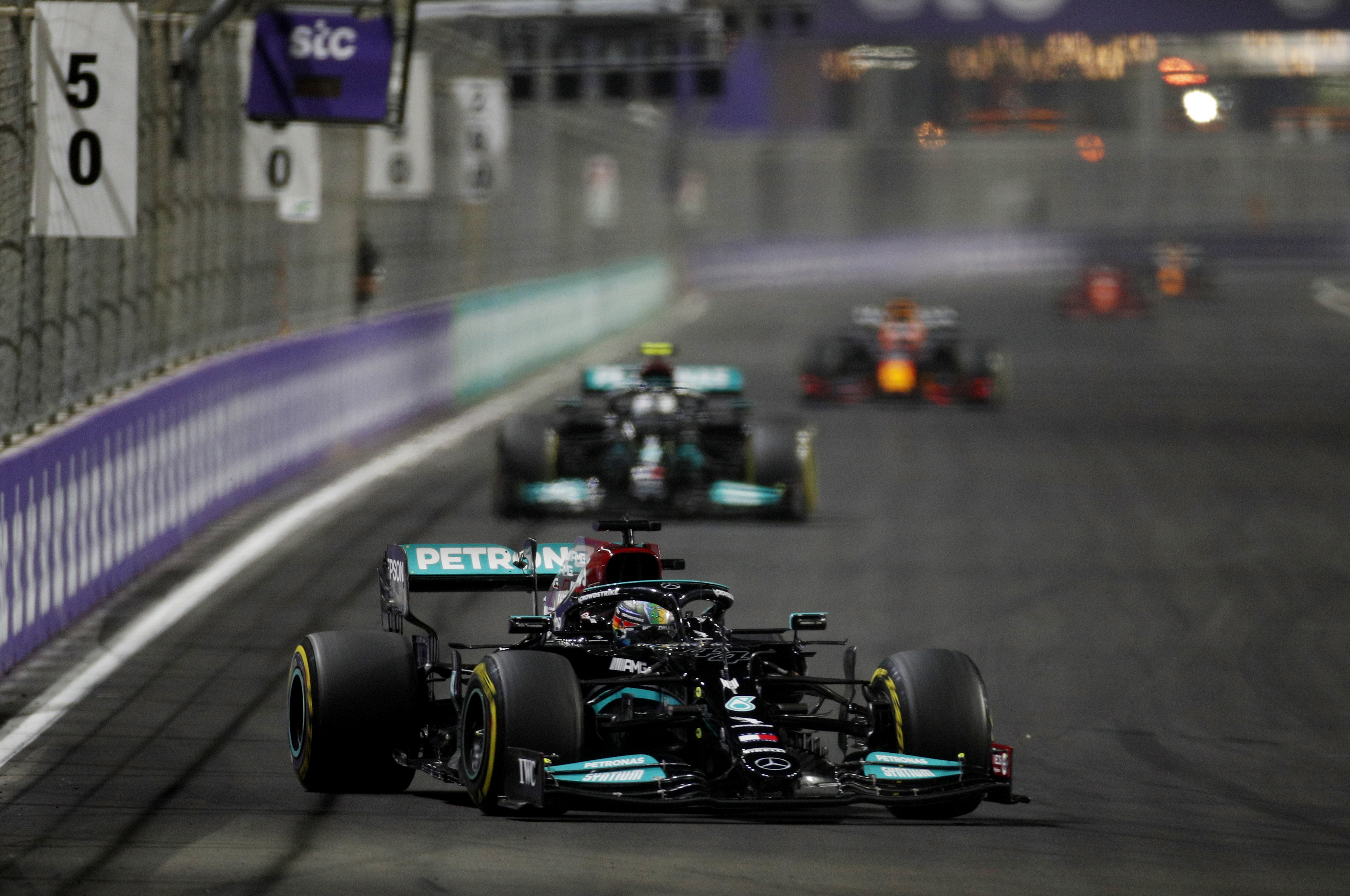 Hamilton wins crazy Saudi GP to level with Verstappen