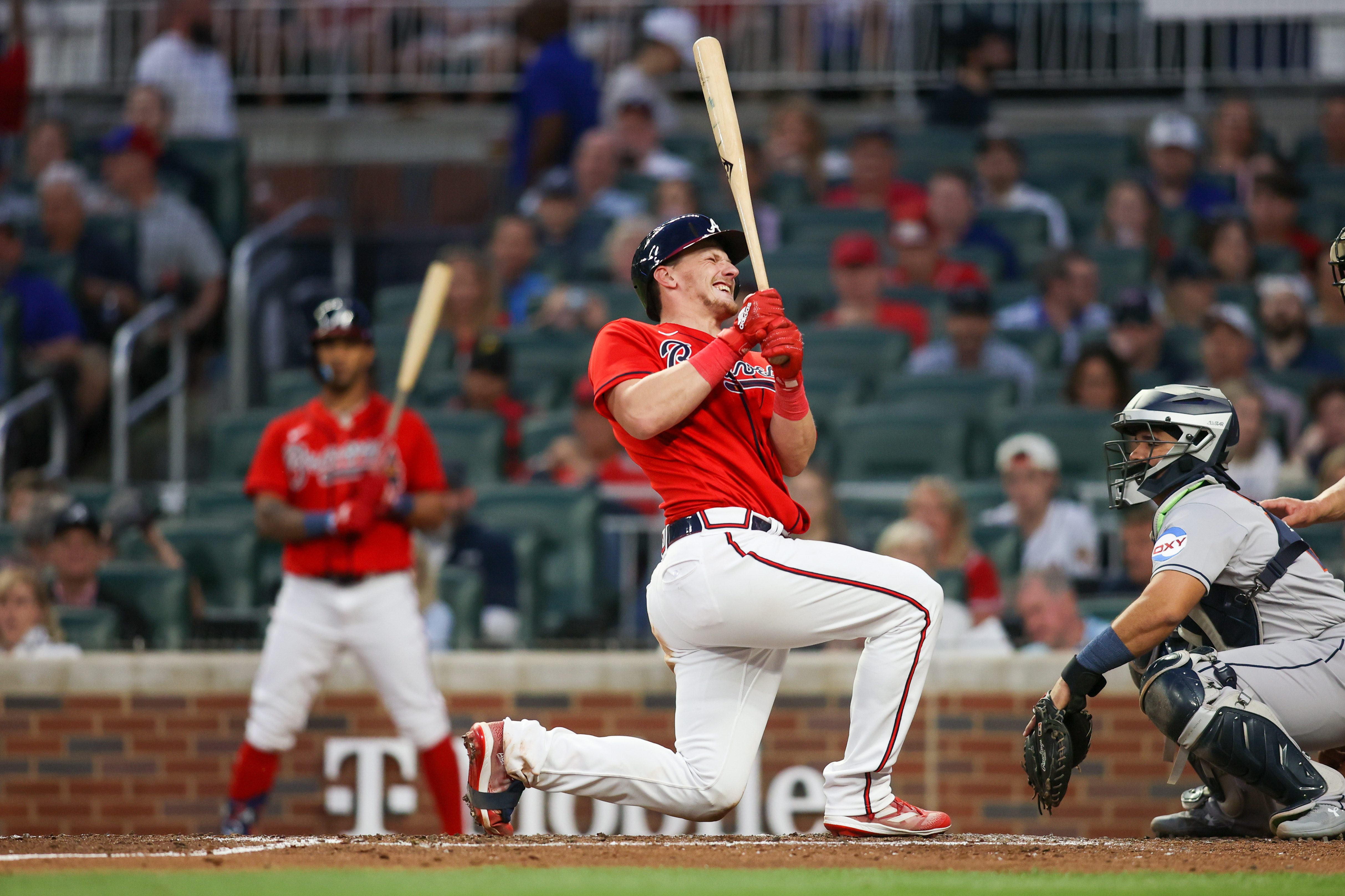 Yordan Alvarez's HR caps Astros' comeback win over Braves