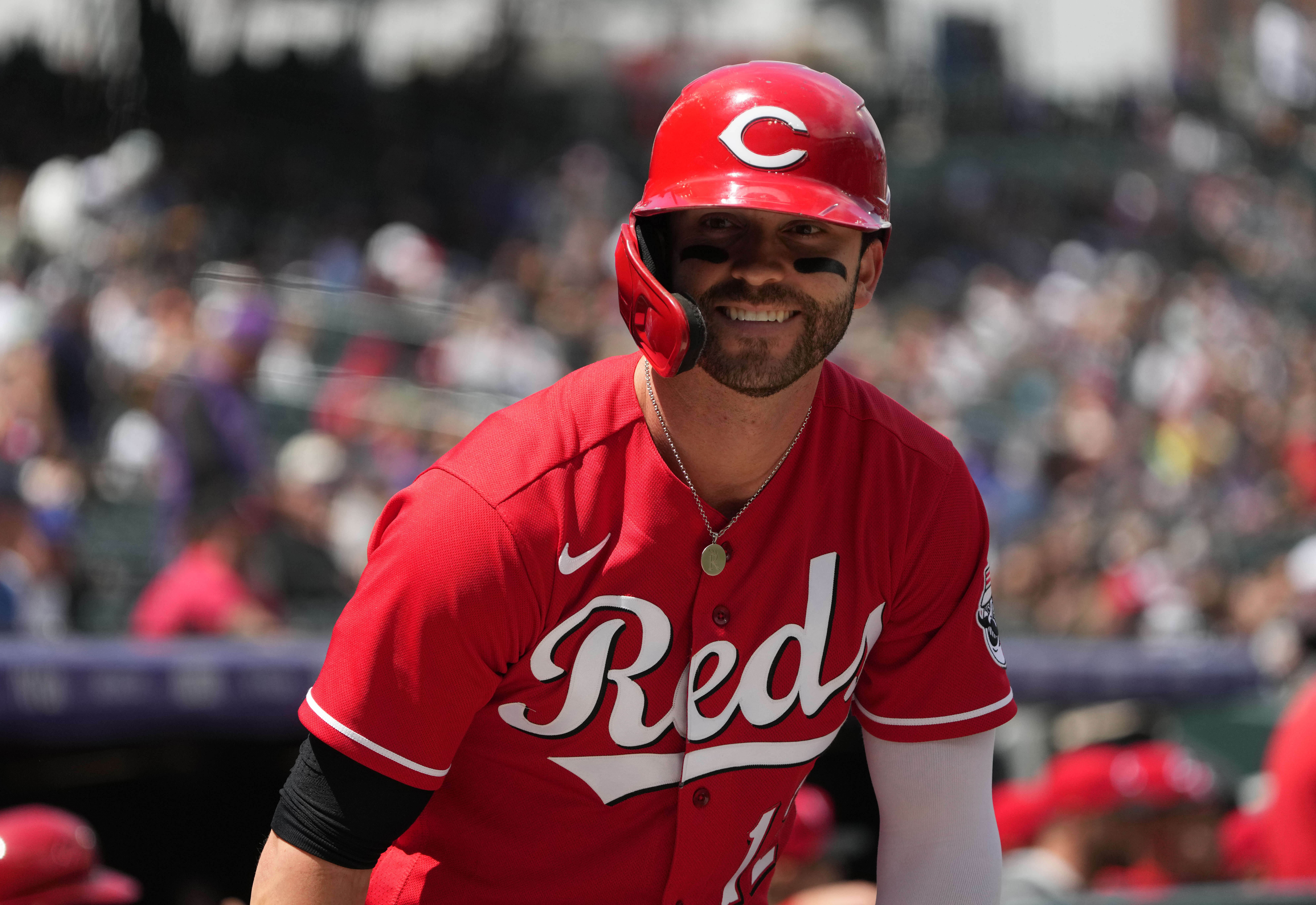 Mets acquire OF Tyler Naquin from Reds