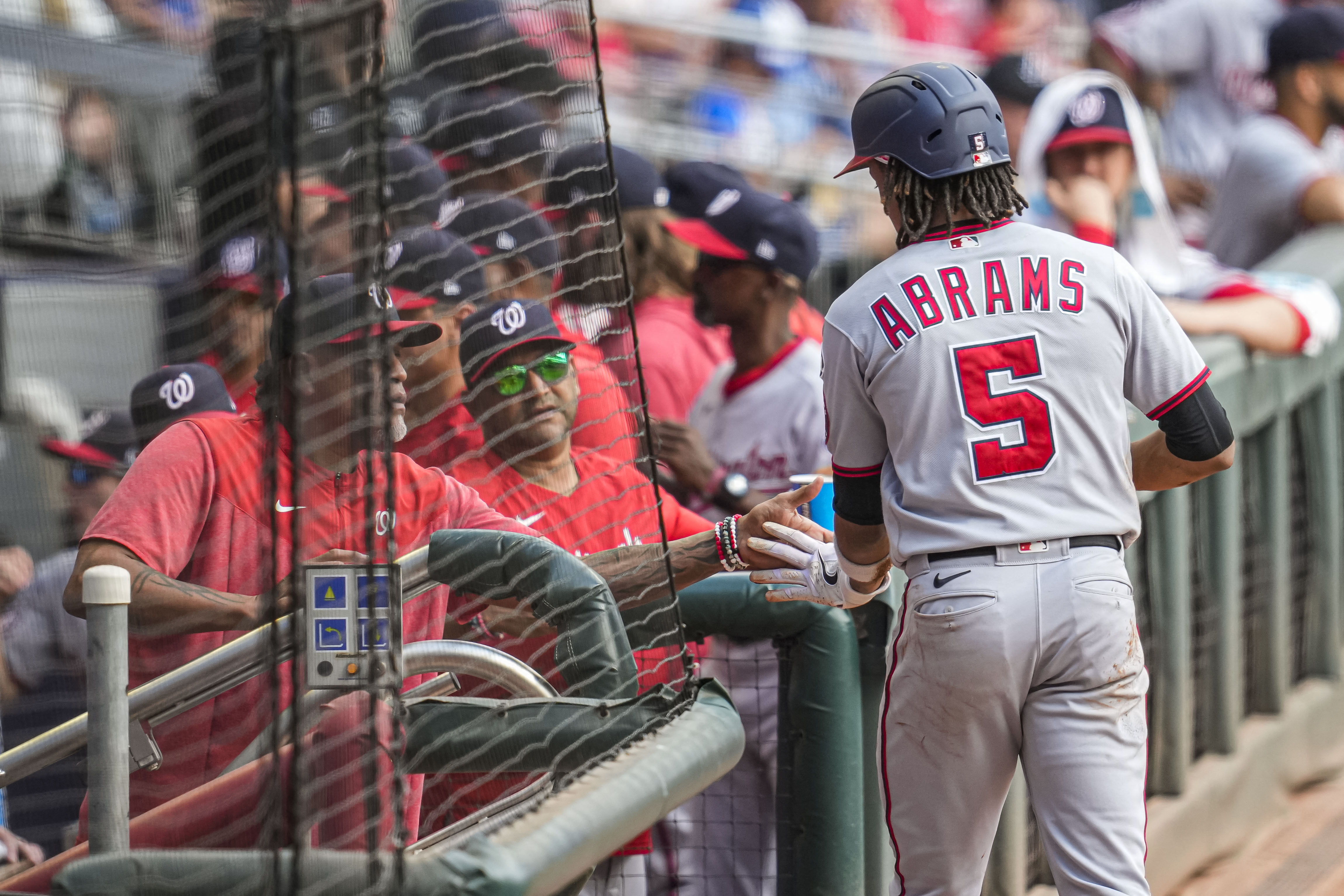 Nats edge Braves, who await NLDS opponent