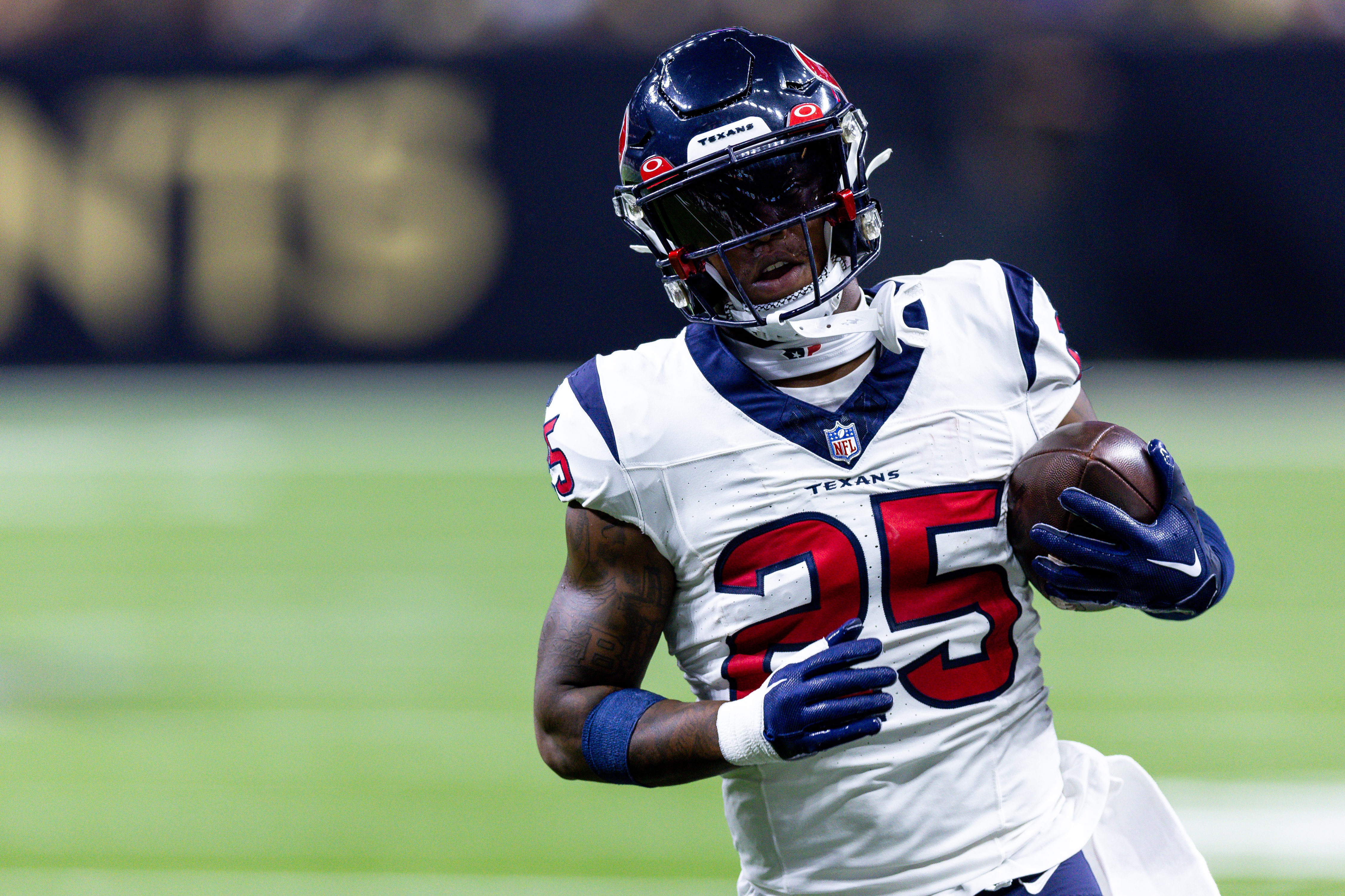 Texans Open Preseason With Comeback Win Over Saints, 17-13