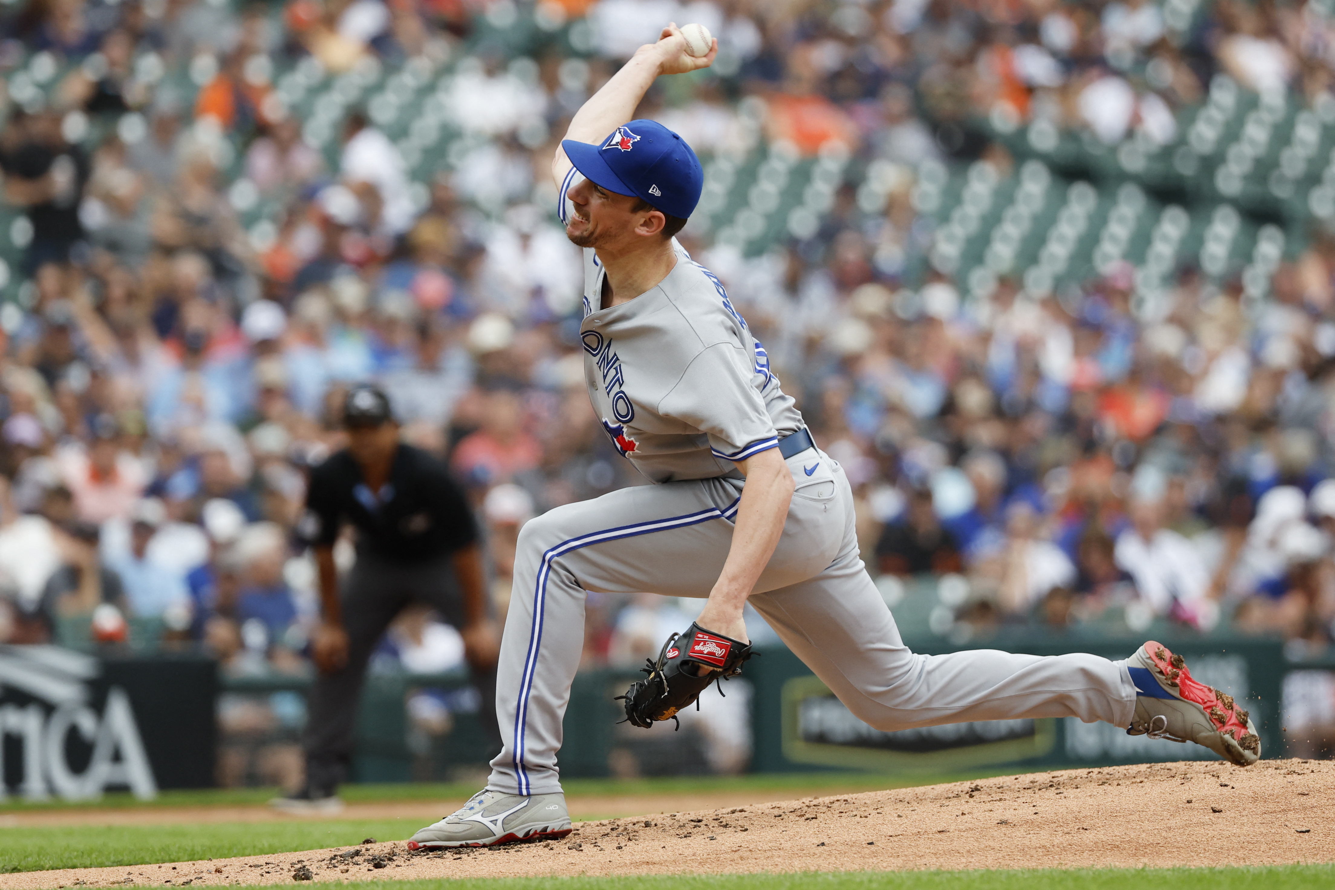 Blue Jays rally to beat Tigers in 10 innings