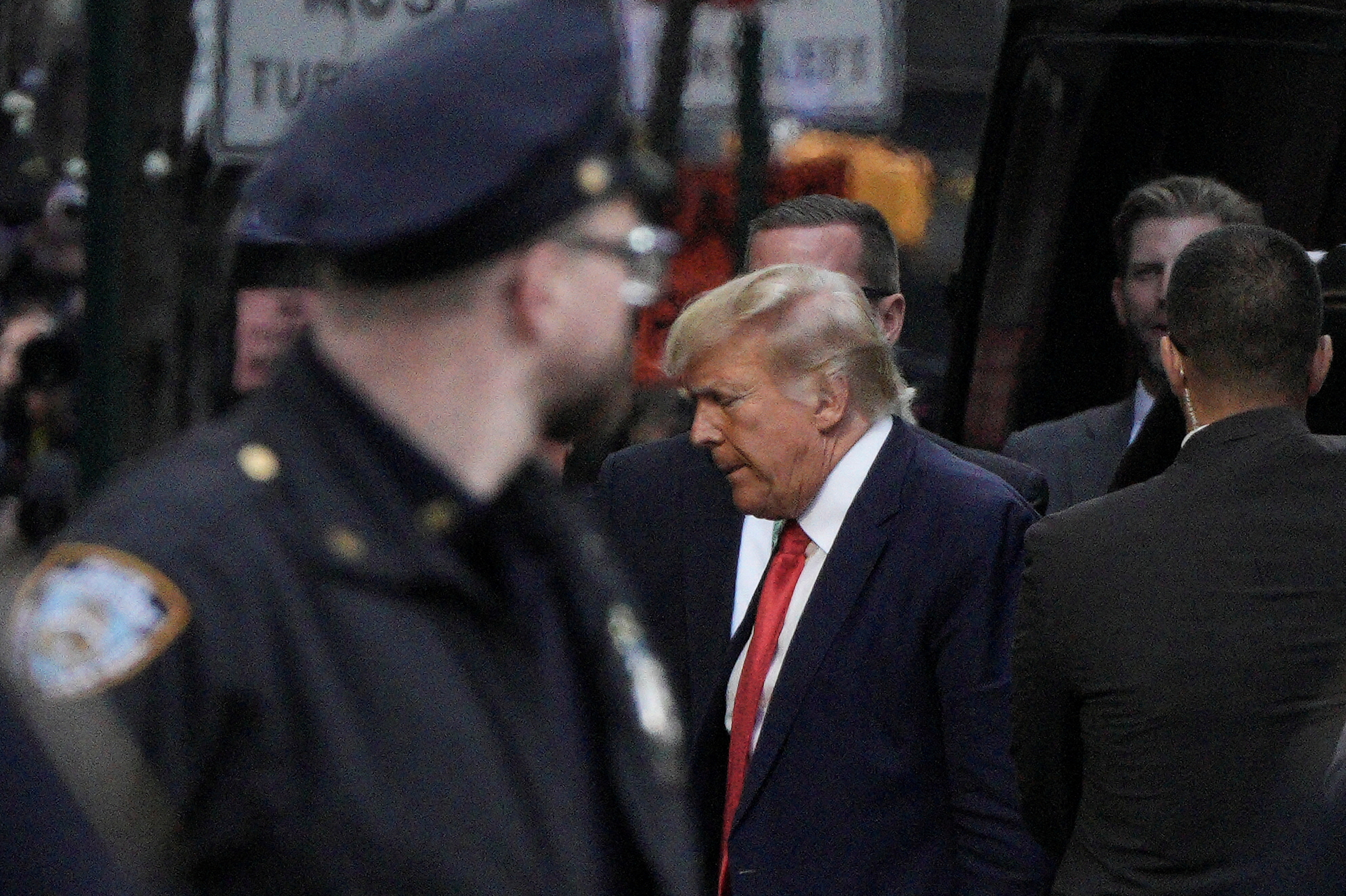 3973px x 2646px - Indicted Trump arrives in New York for his day in court | Reuters