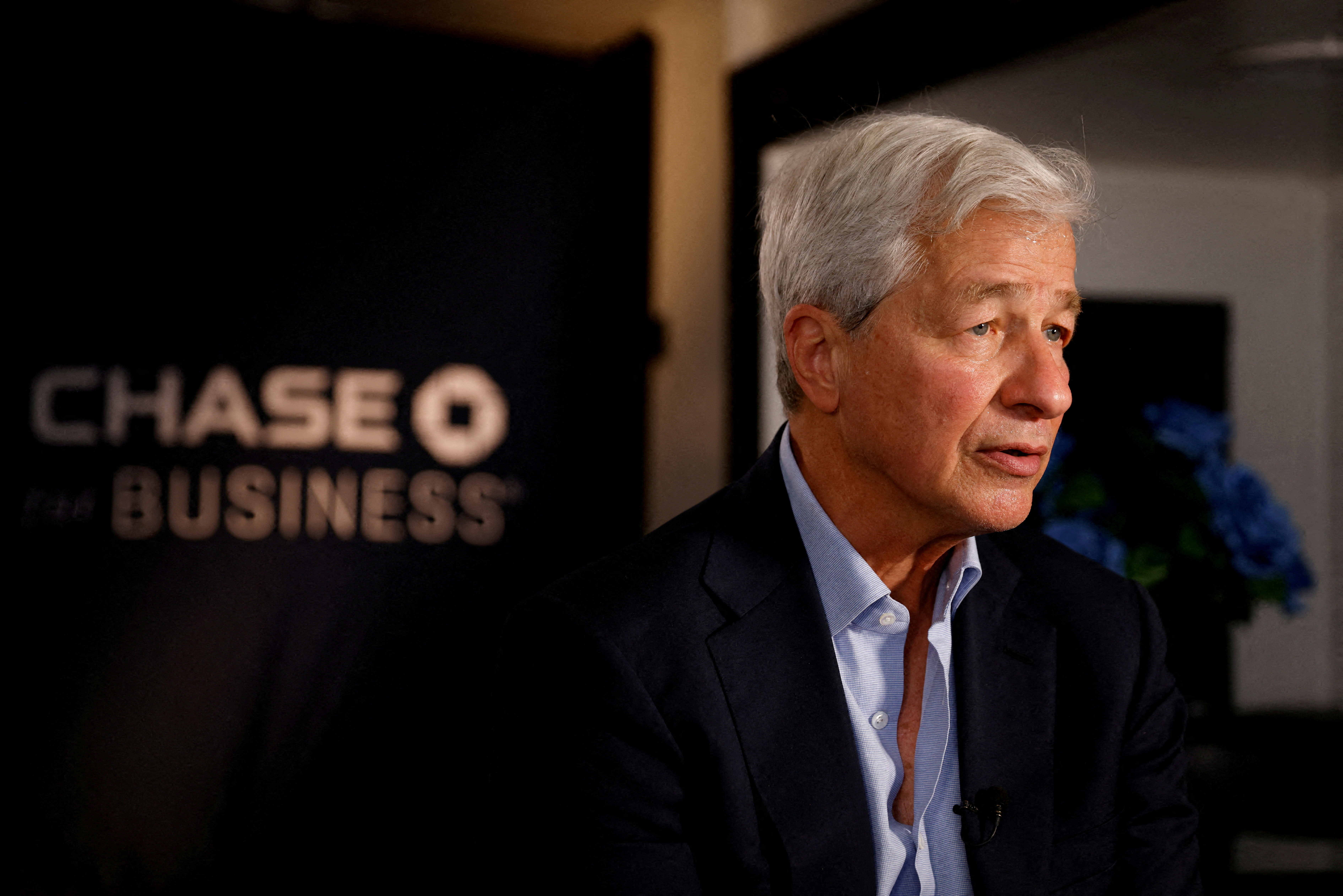 JPMorgan CEO Calls for Abolishing Debt Ceiling in Meeting with House Democrats