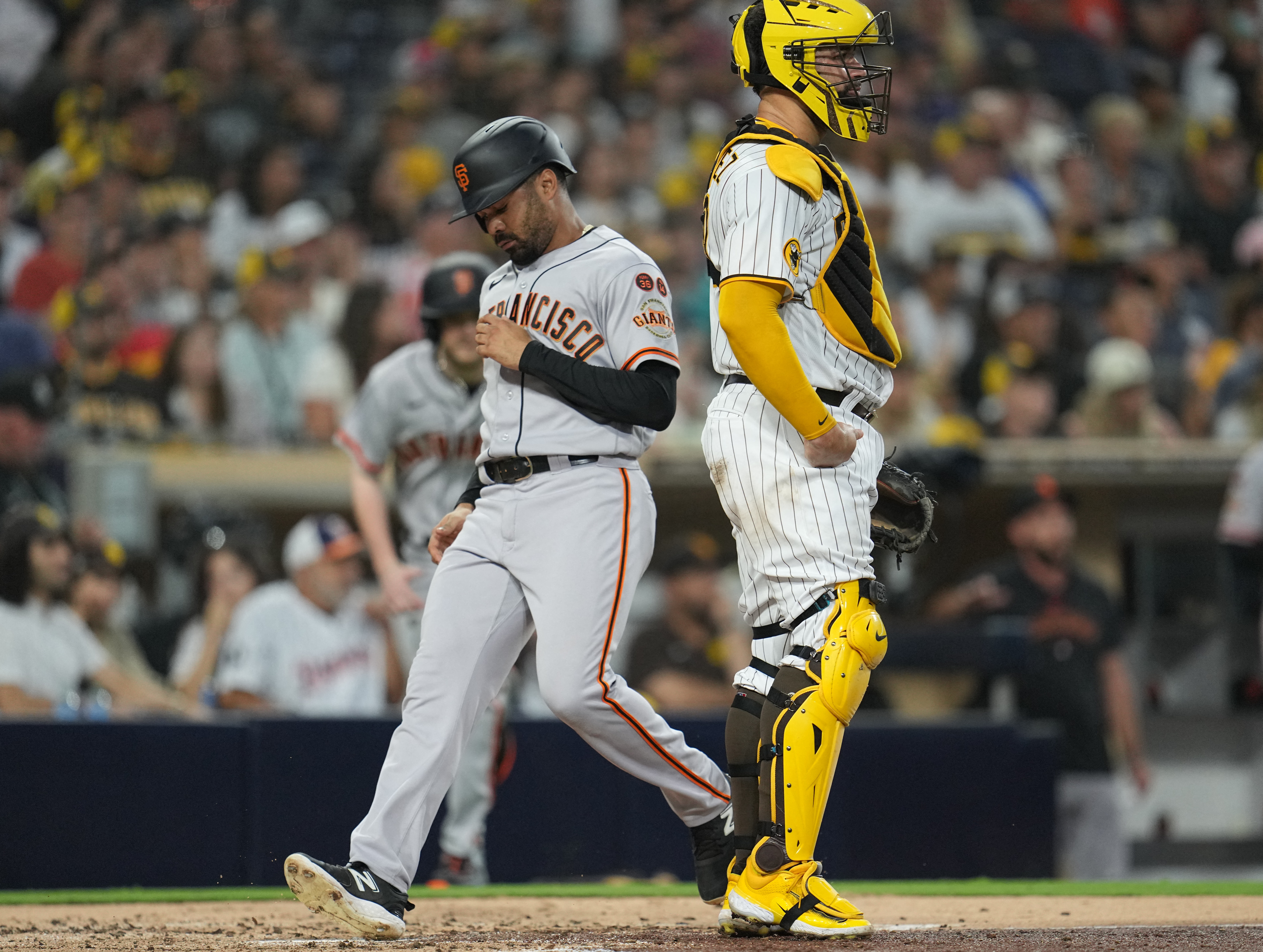 Sean Manaea a bright spot in Giants' error-riddled loss to Padres