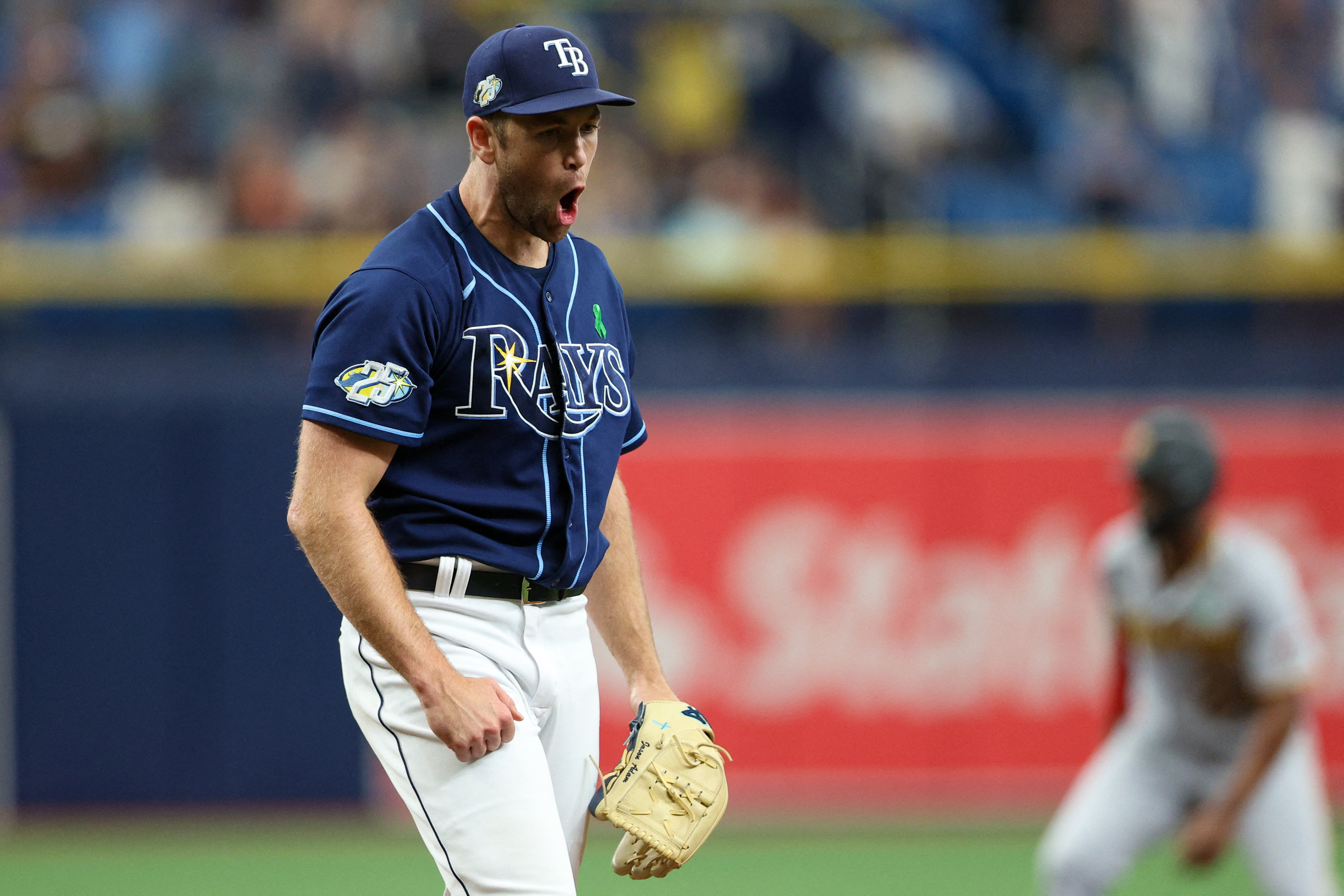 Rays sweep Pirates behind Zach Elfin's 7-inning gem