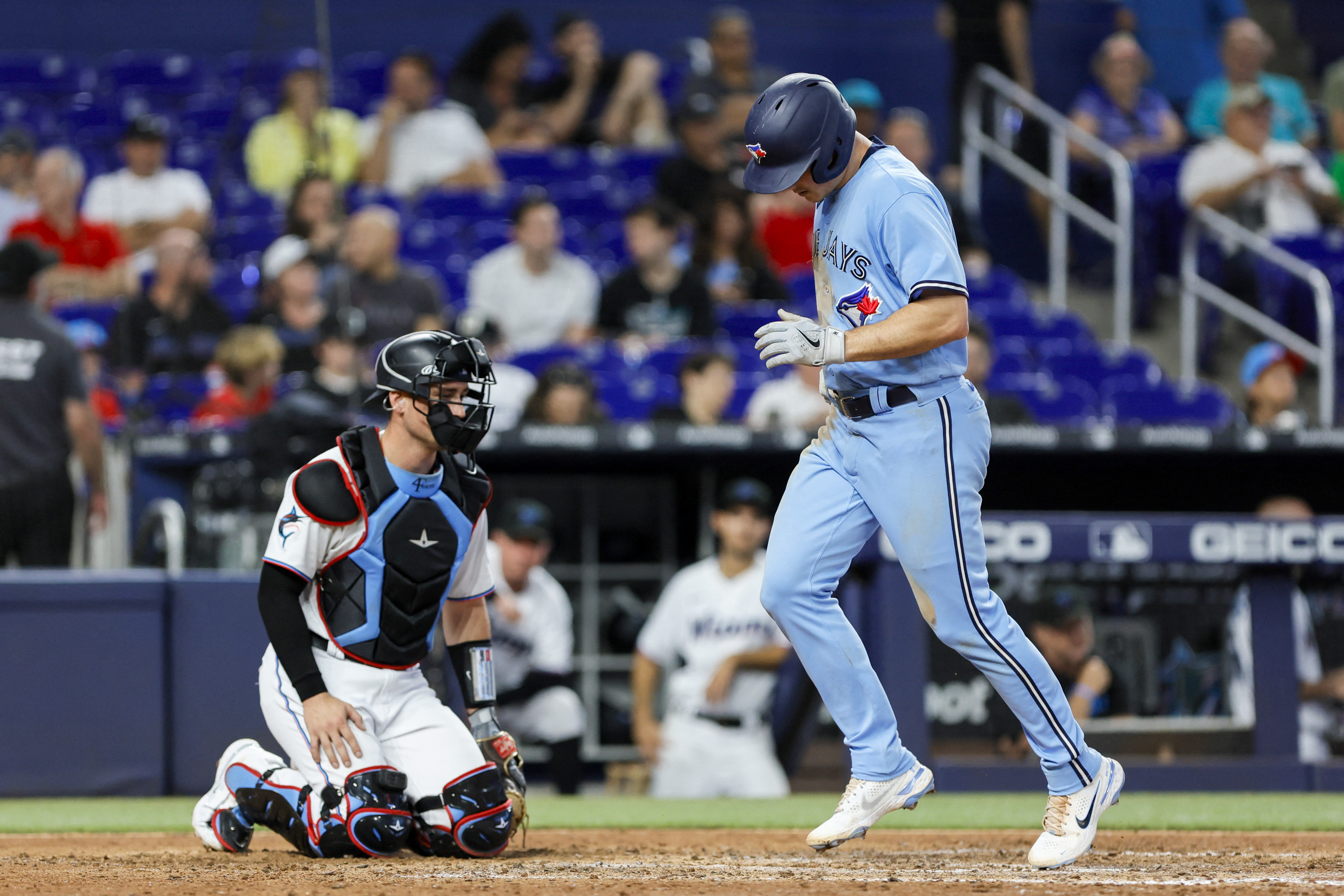 Blue Jays rough up Sandy Alcantara in 6-3 win over Marlins