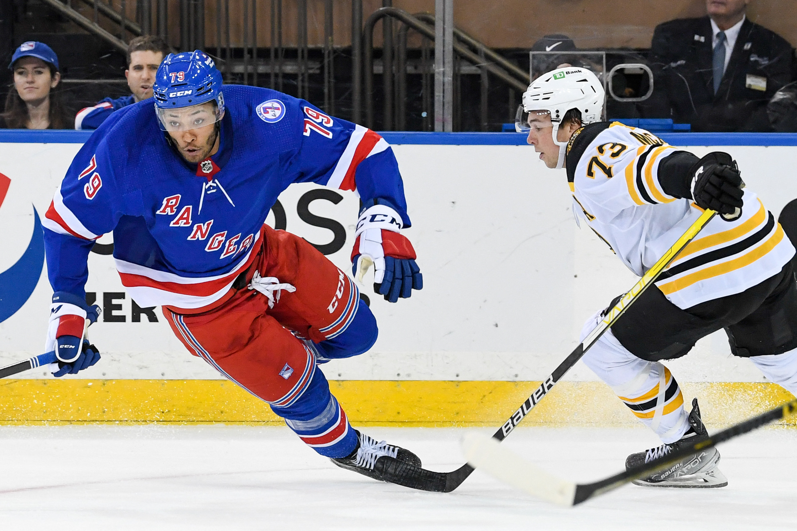 NHL roundup: Rangers rout Sabres, win Peter Laviolette's debut