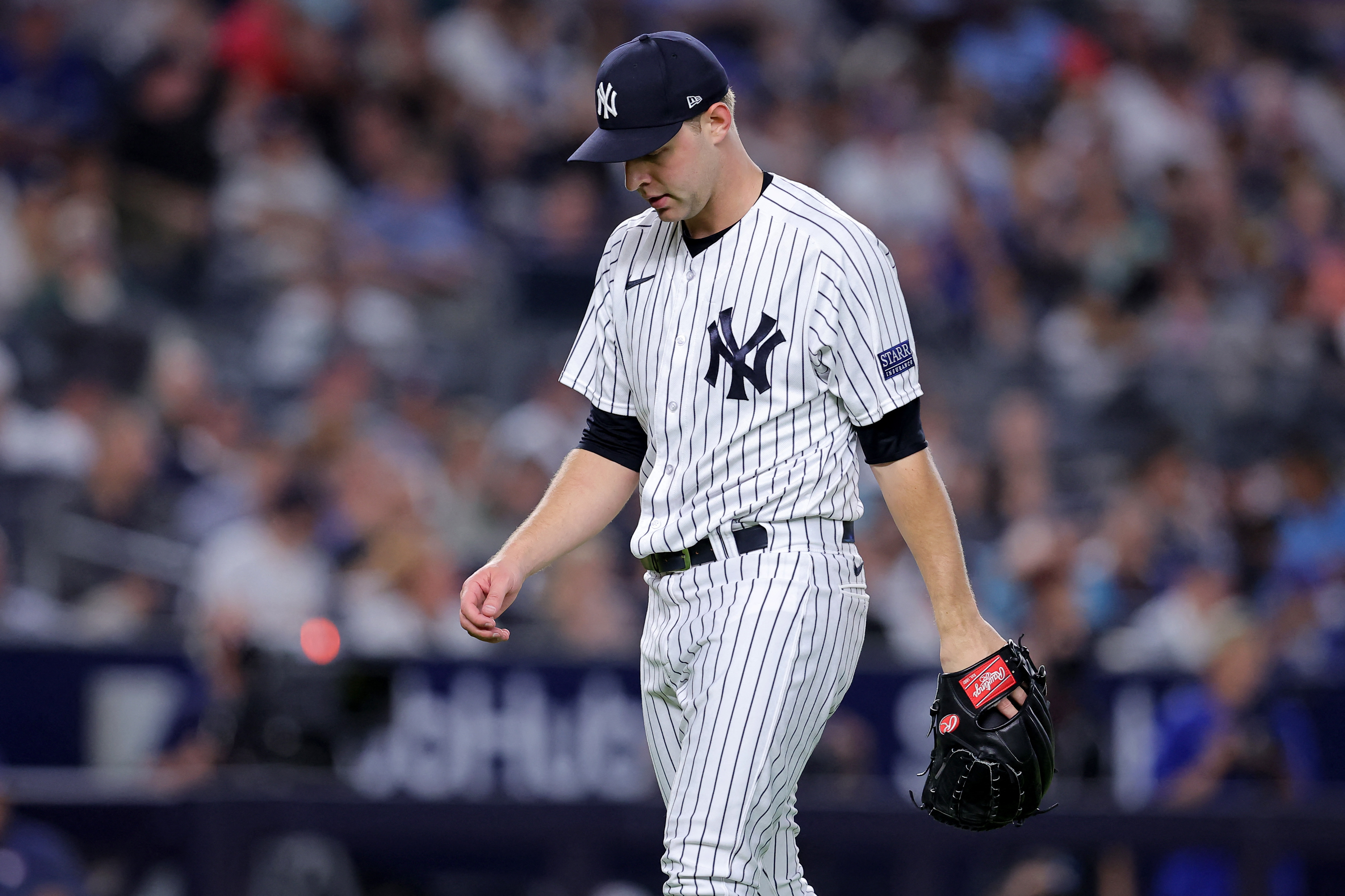 Blue Jays rally from 5 down, end Yankees' 9-game win streak