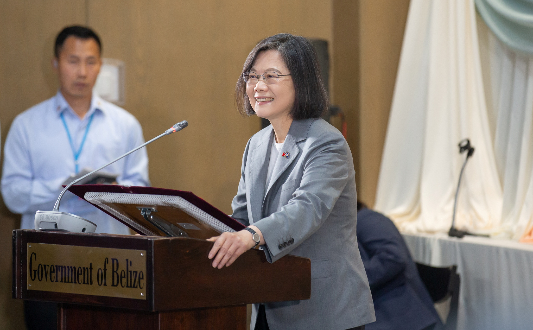 La presidenta de Taiwán, Tsai Ing-wen, asiste a la ceremonia de firma de un acuerdo marco de cooperación técnica en Belice