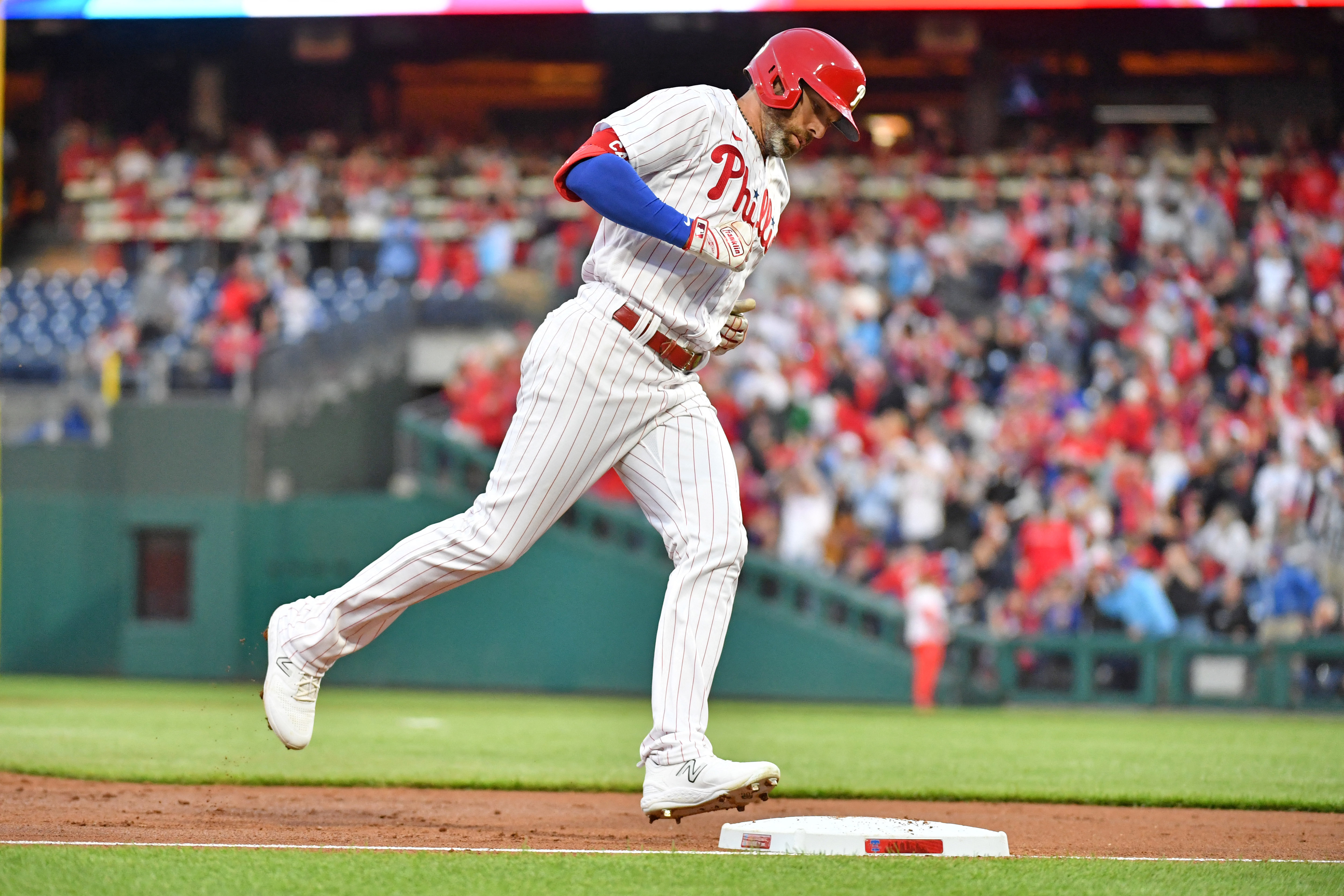 Bohm has 6 RBIs, Phillies power past Alcantara, Marlins 15-3