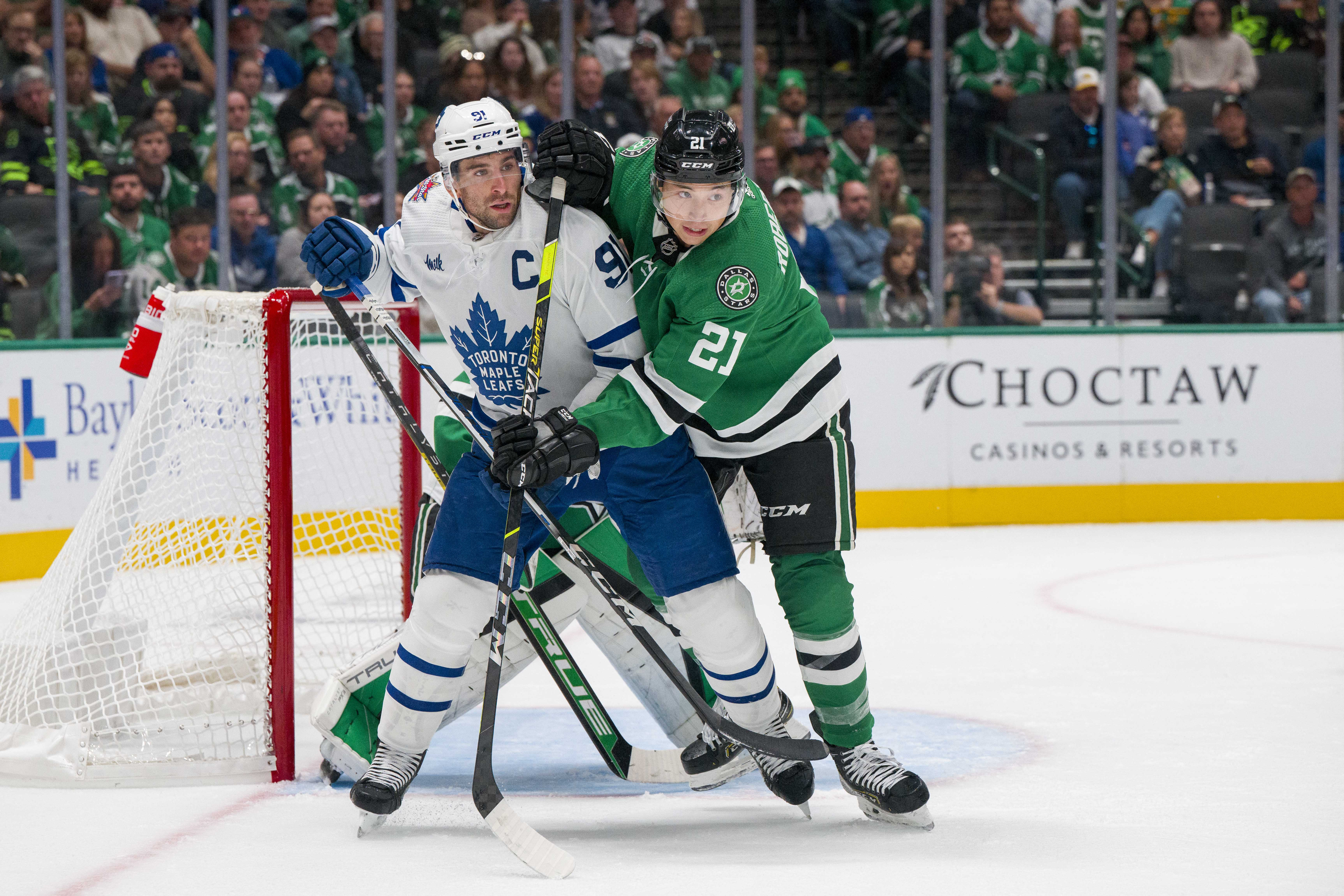 Seattle makes first visit to Texas to take on the Dallas Stars