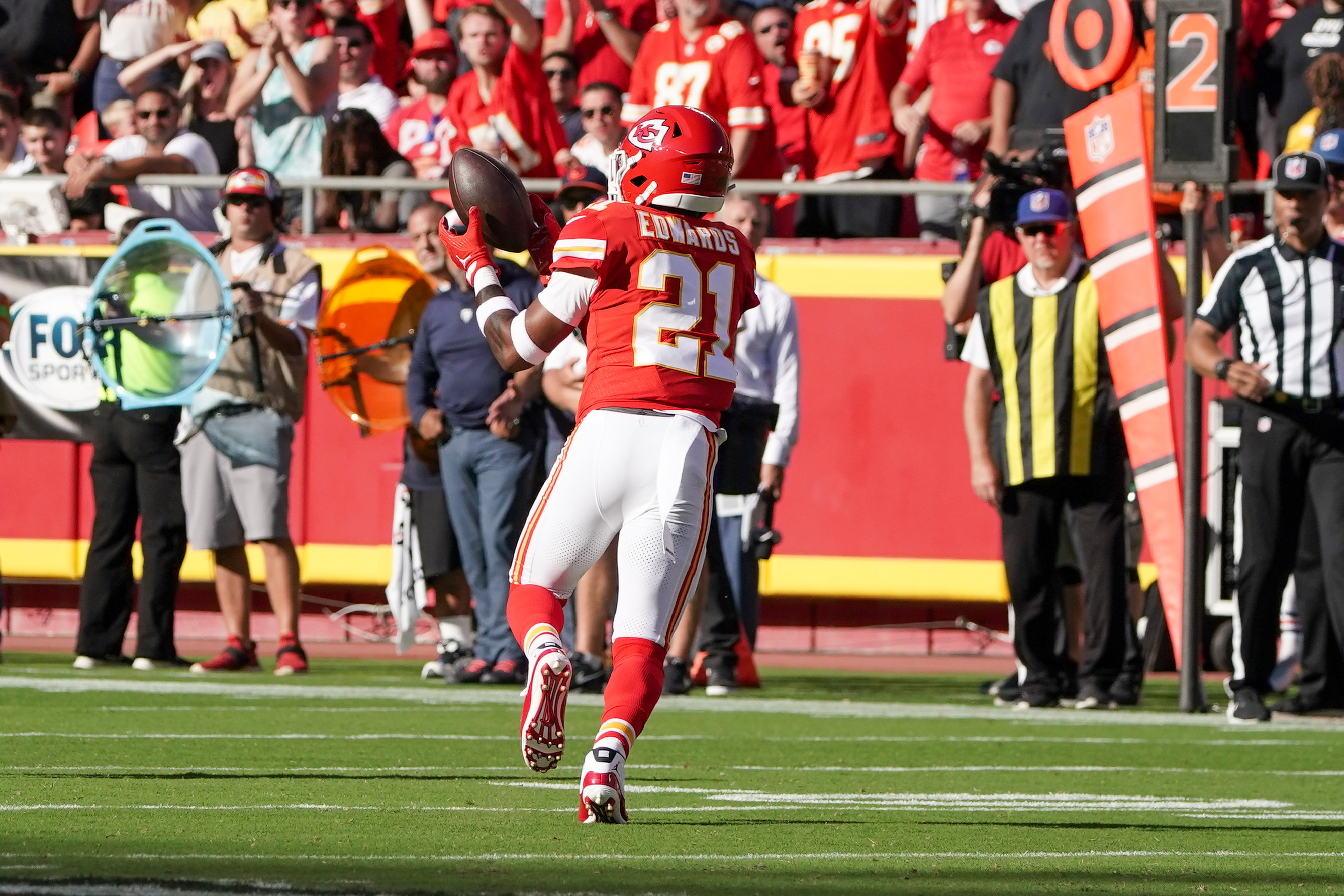 Patrick Mahomes, Chiefs crush Bears 41-10, Fieldlevel